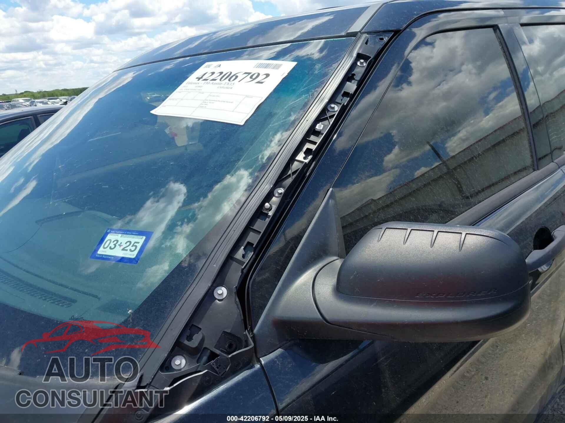 FORD EXPLORER 2013 - 1FM5K7B88DGC14836