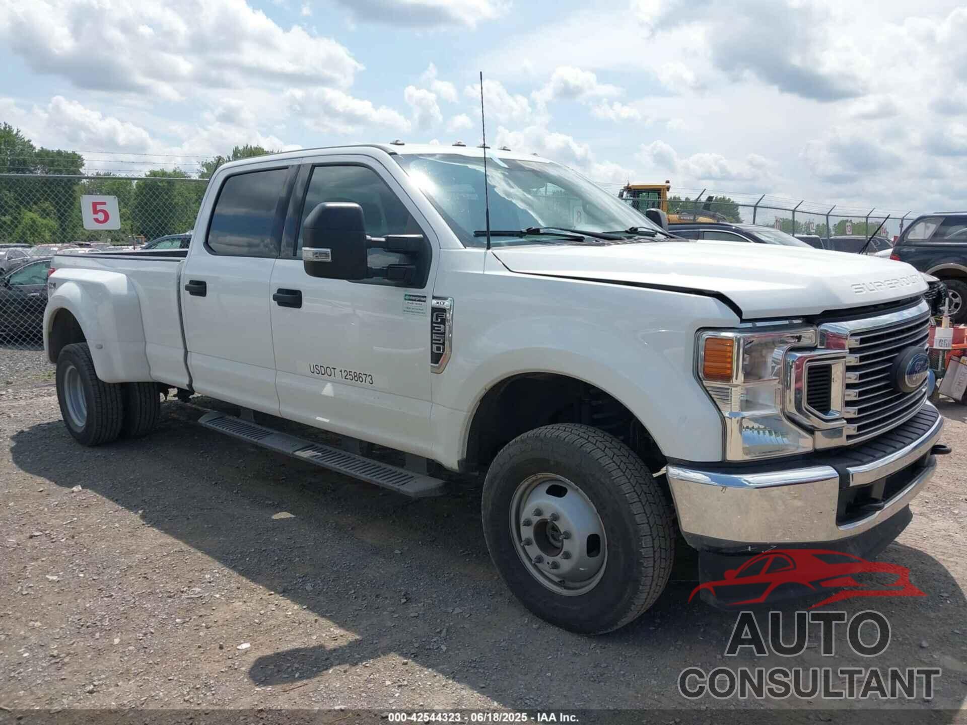 FORD F-350 2022 - 1FT8W3DT4NEF29761