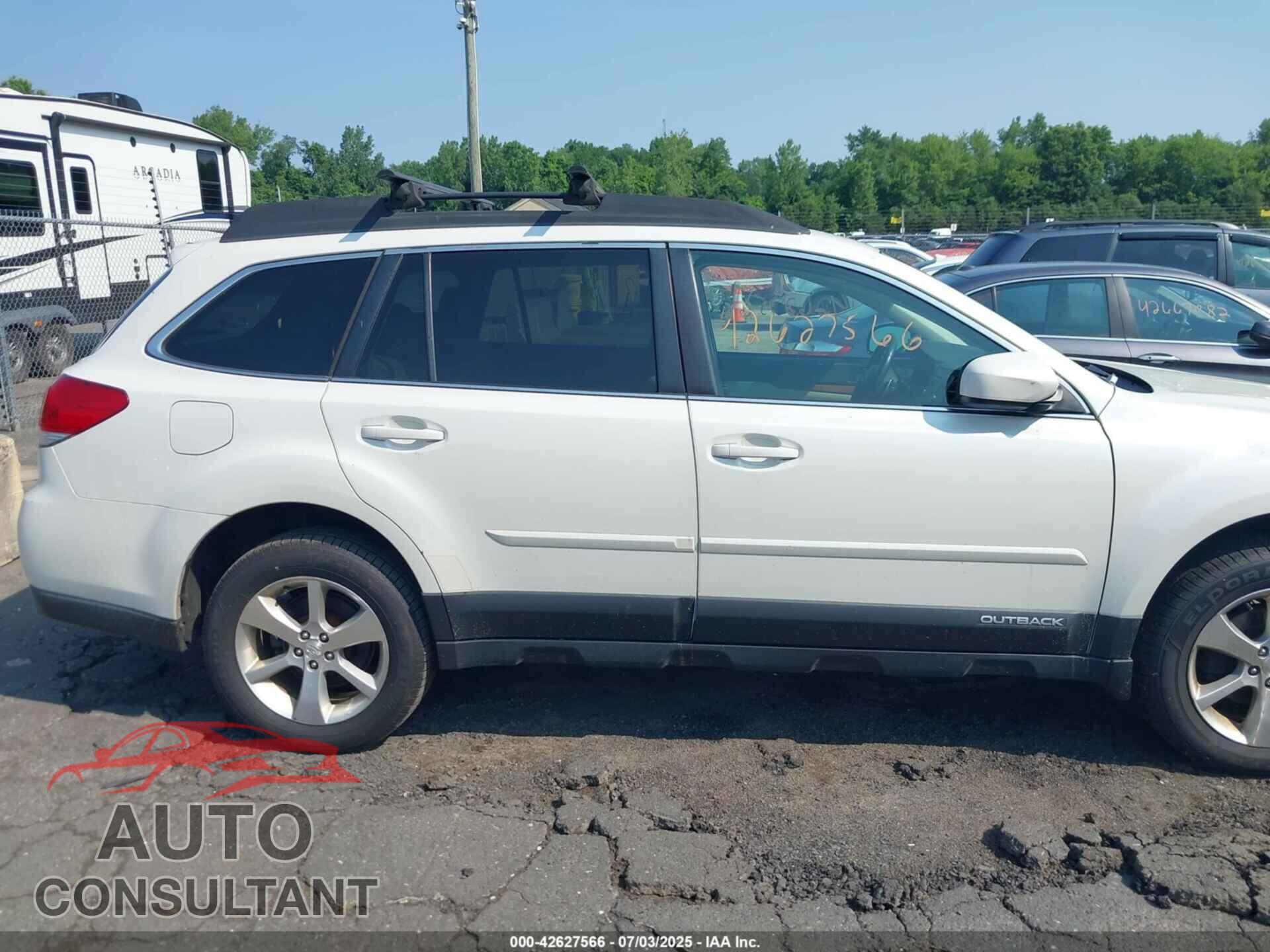 SUBARU OUTBACK 2014 - 4S4BRBLC4E3246020