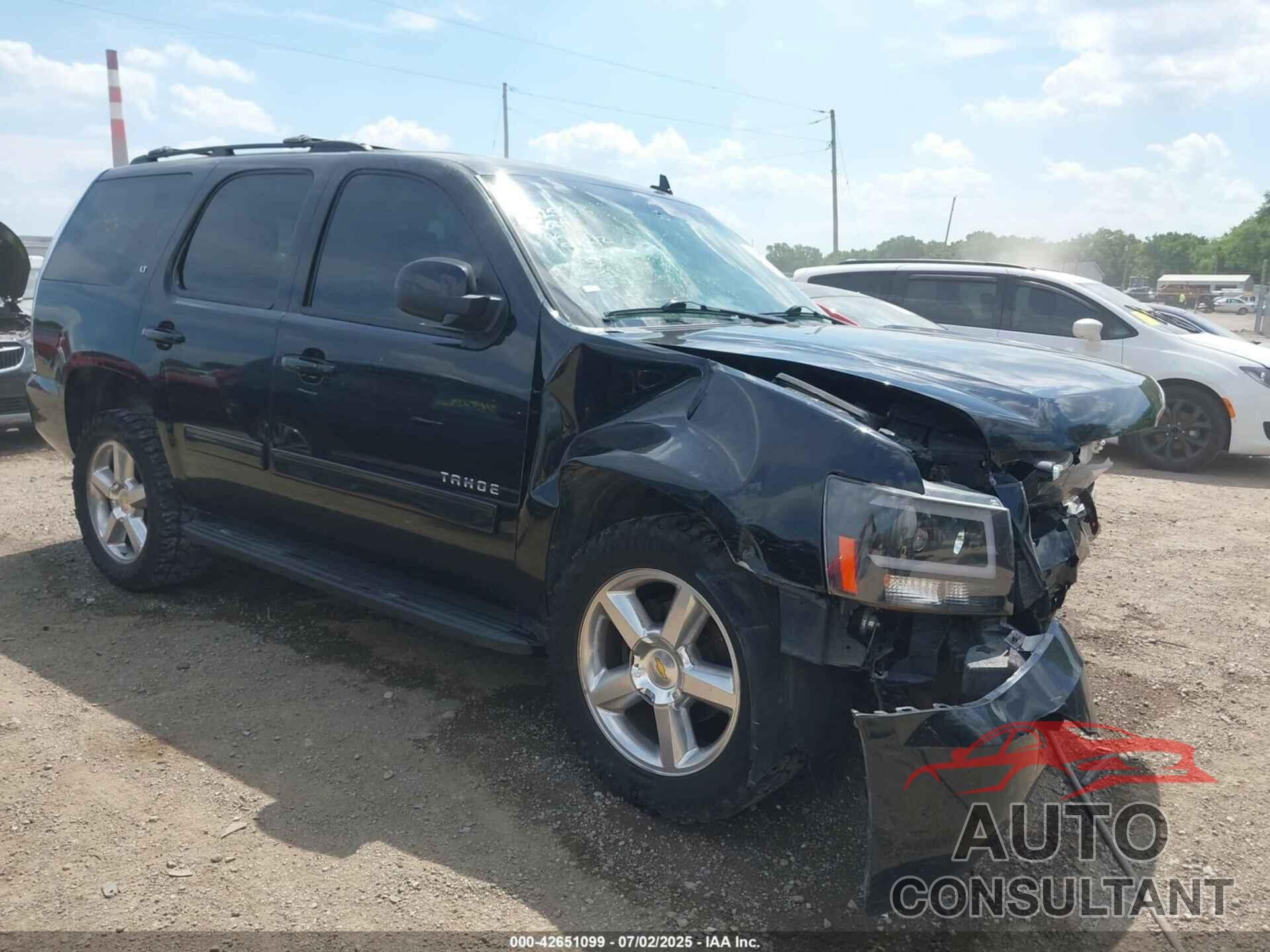 CHEVROLET TAHOE 2011 - 1GNSCBE01BR154212