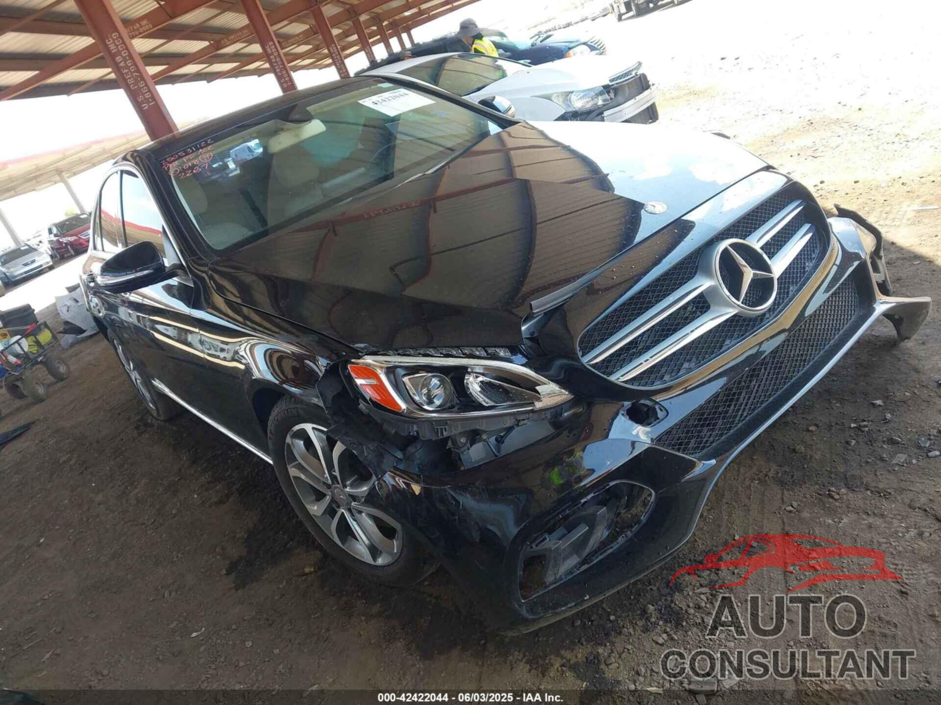 MERCEDES-BENZ C 300 2015 - 55SWF4KB1FU032267