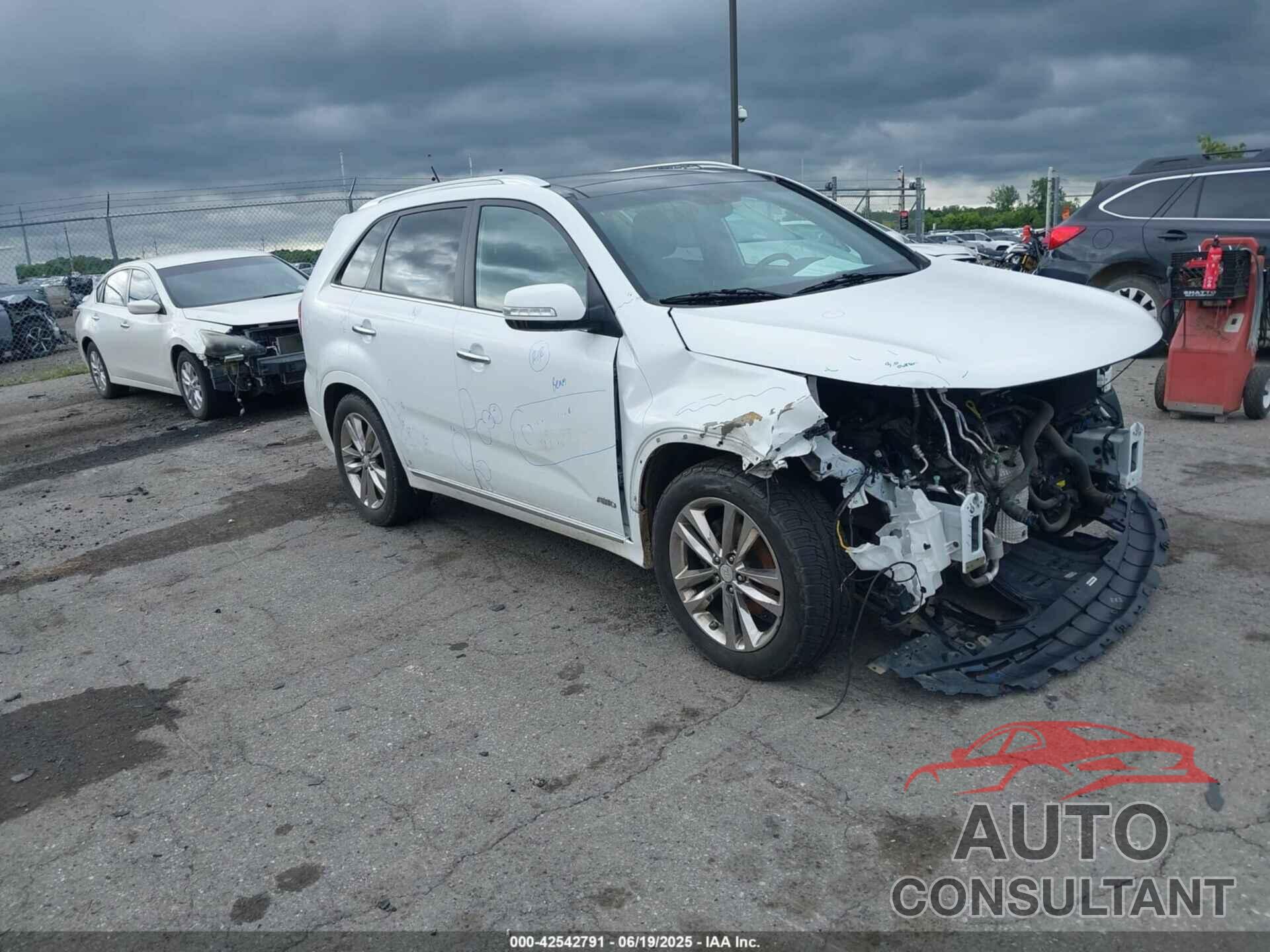 KIA SORENTO 2015 - 5XYKWDA7XFG579348