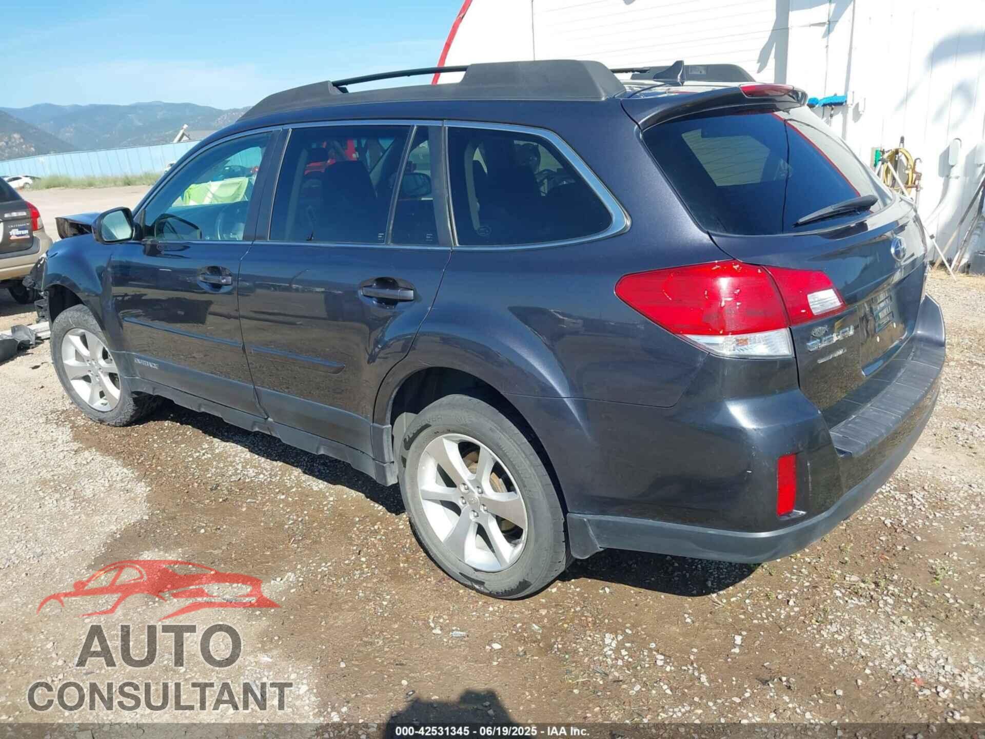 SUBARU OUTBACK 2013 - 4S4BRBJC2D3294553