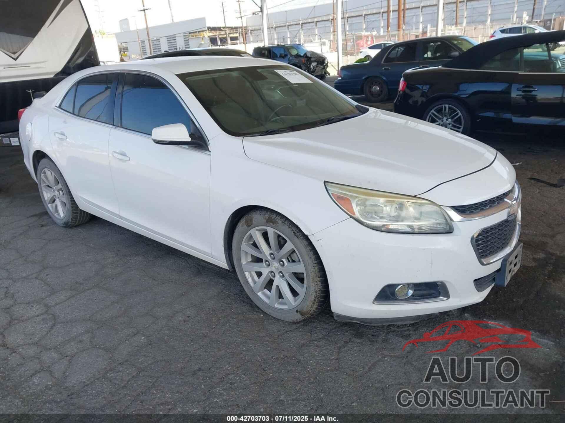 CHEVROLET MALIBU 2015 - 1G11D5SL2FF230442