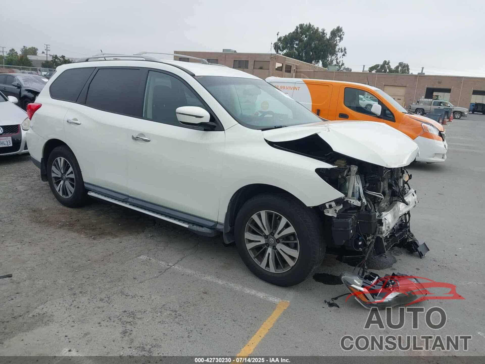 NISSAN PATHFINDER 2017 - 5N1DR2MM4HC632036