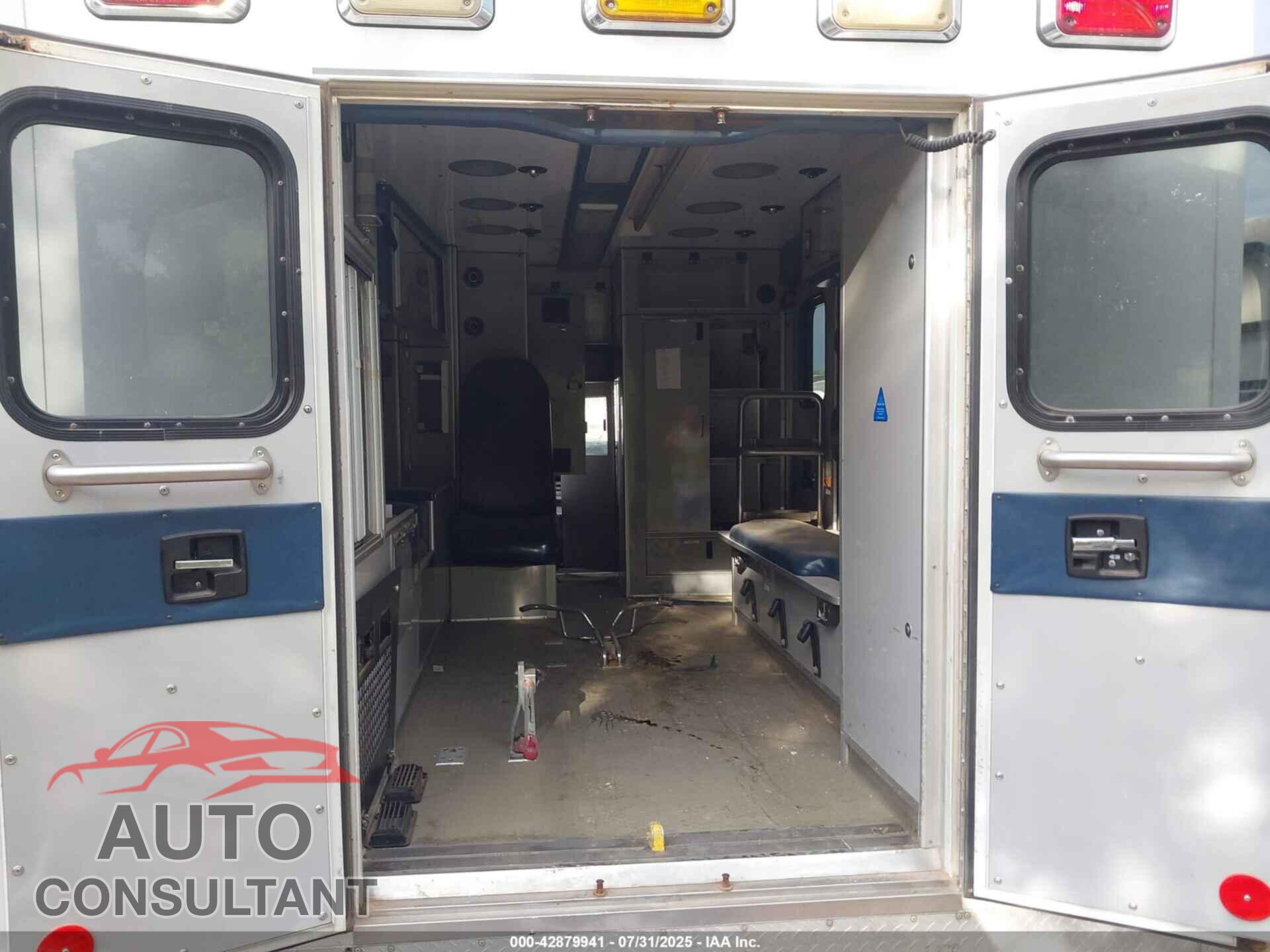 FORD E-450 CUTAWAY 2013 - 1FDXE4FS6DDA86845