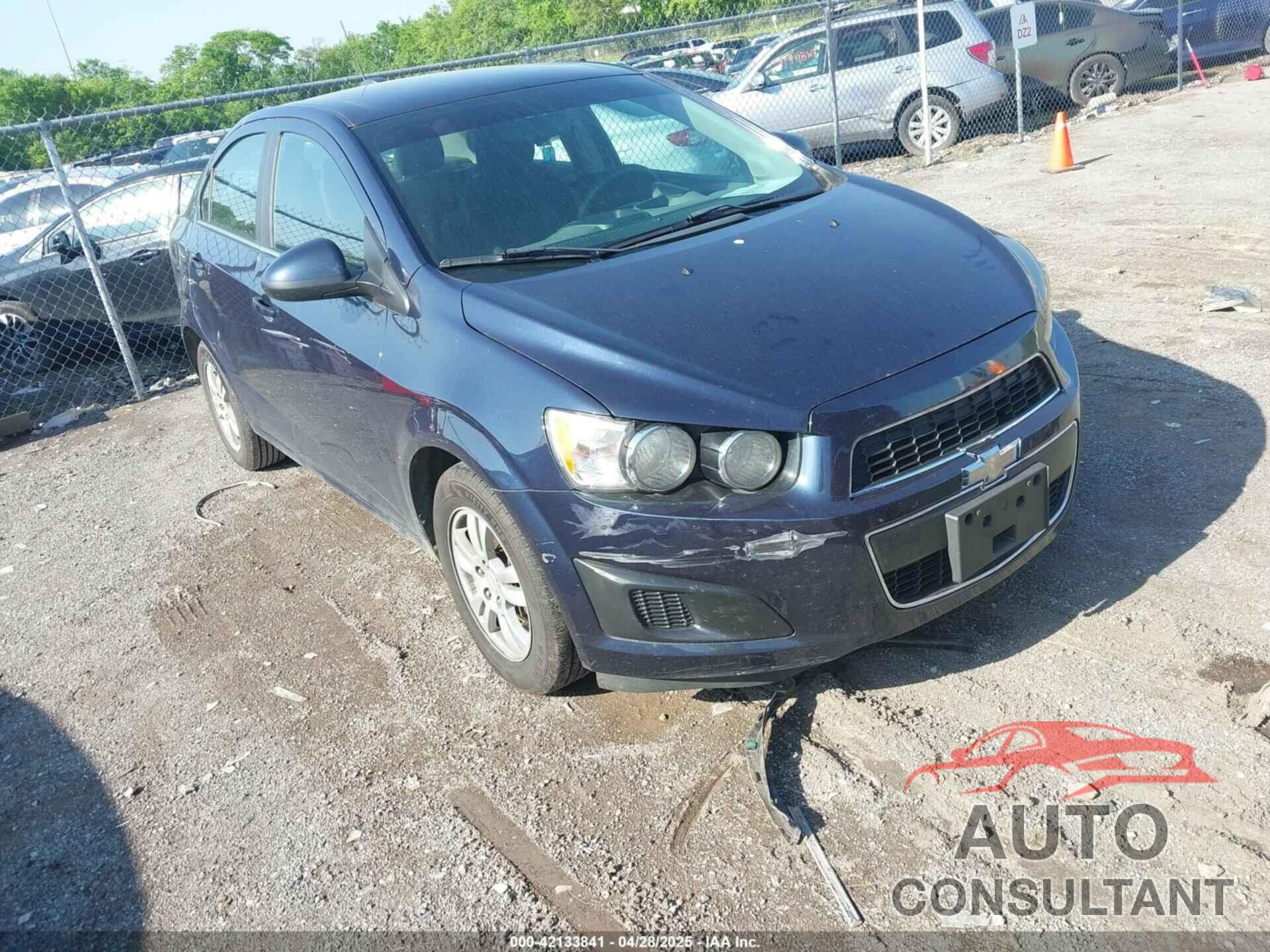 CHEVROLET SONIC 2015 - 1G1JC5SH5F4167783