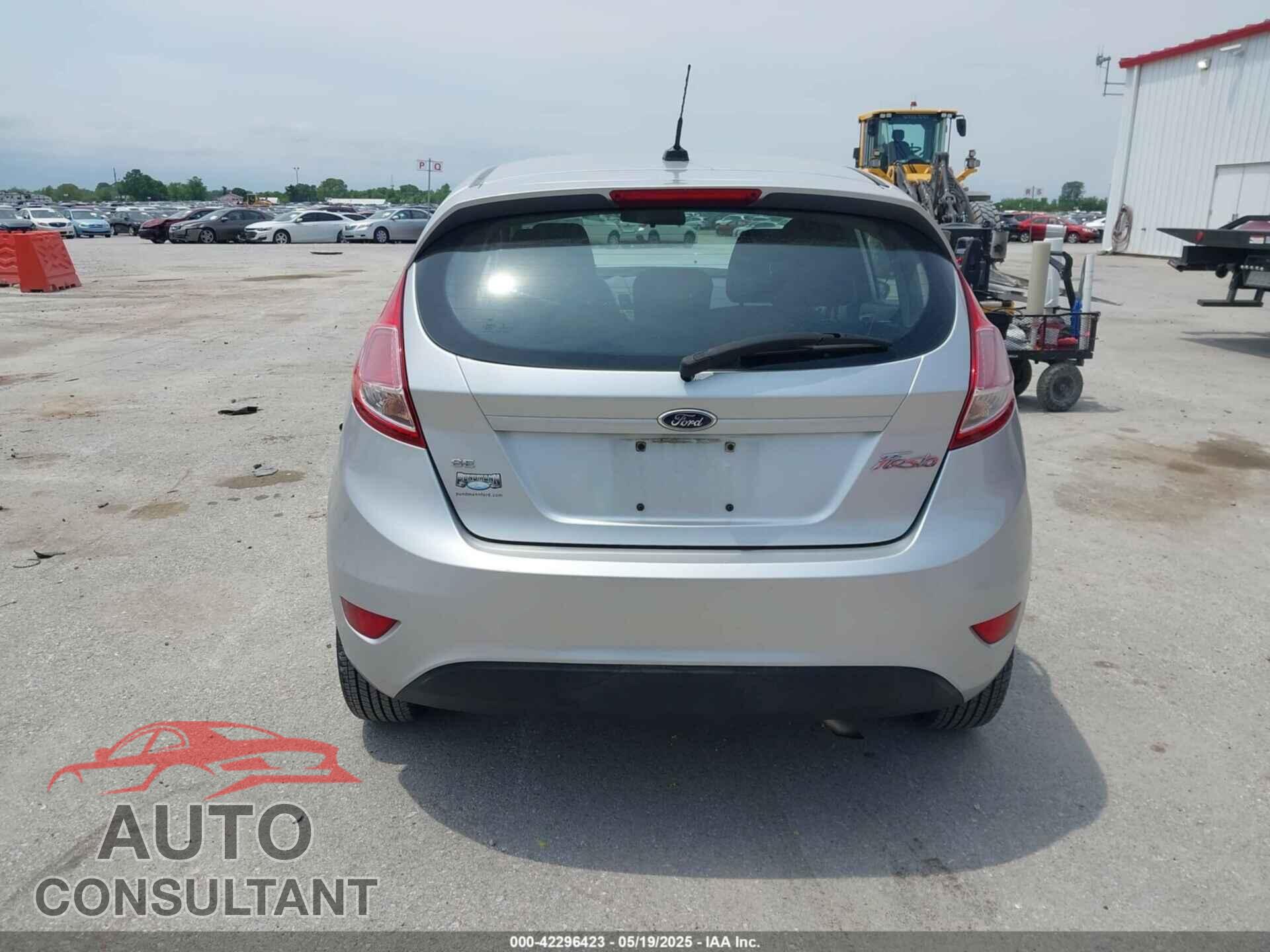 FORD FIESTA 2015 - 3FADP4EJ3FM161654