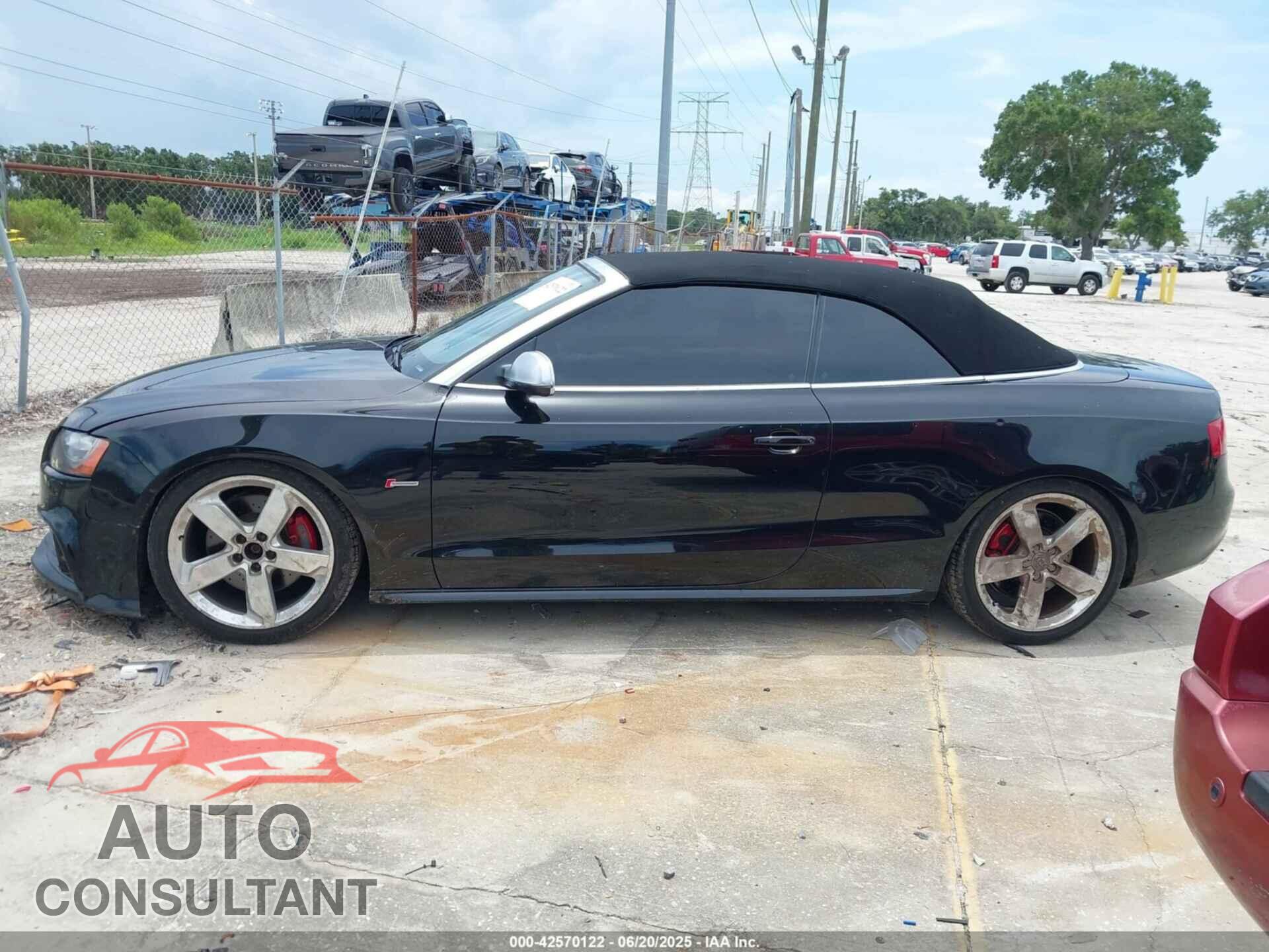 AUDI S5 2011 - WAUCGAFH5BN005810