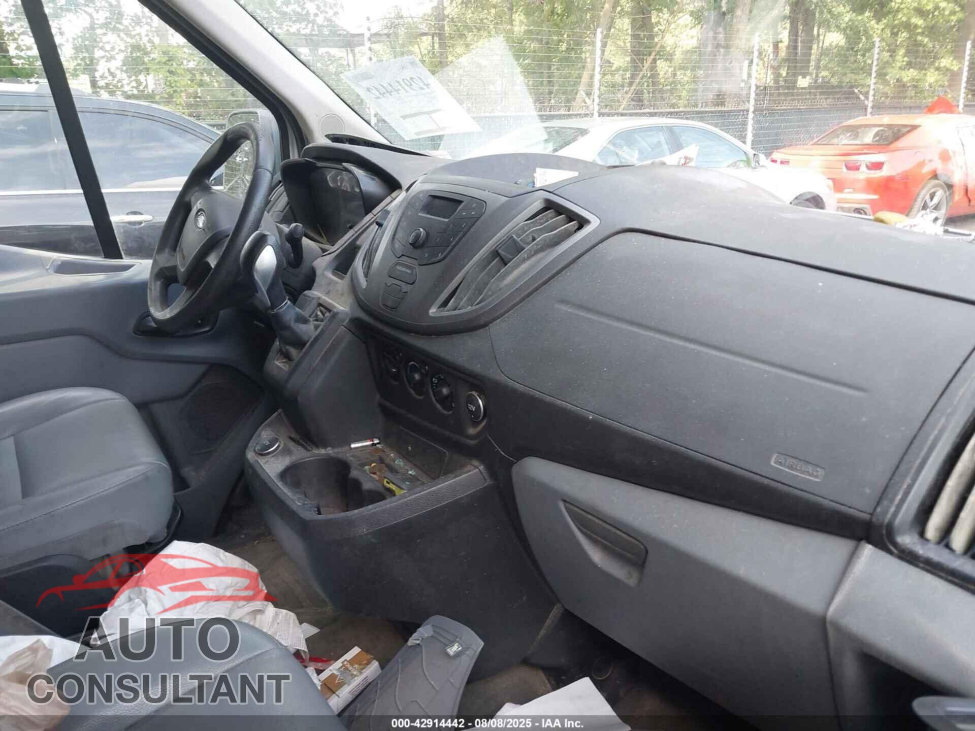FORD TRANSIT-150 2017 - 1FTYE2CM7HKA55219