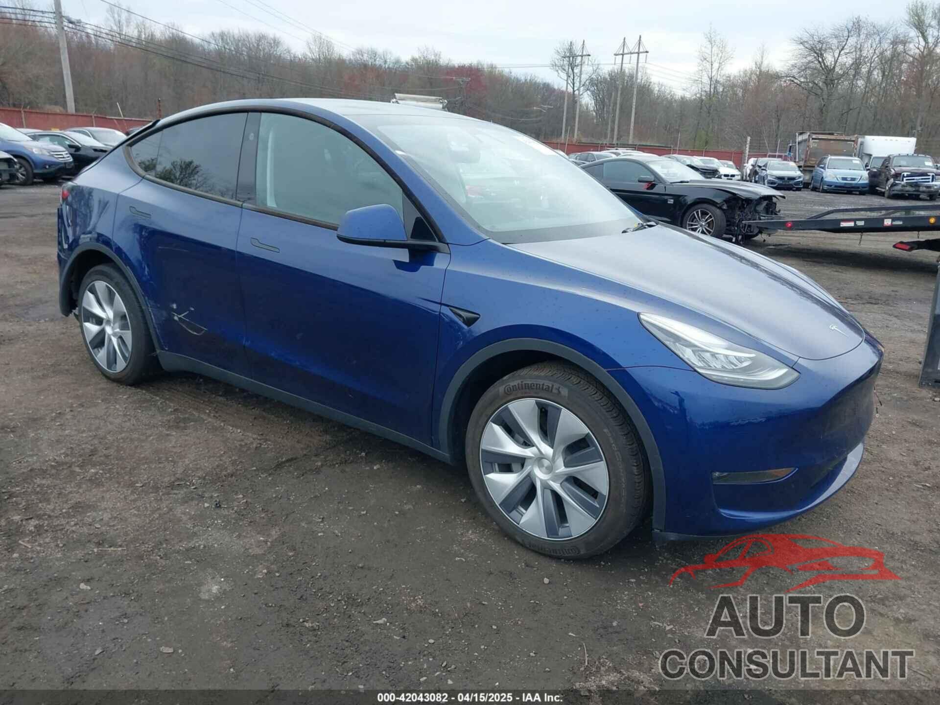 TESLA MODEL Y 2023 - 7SAYGDEE7PA142013