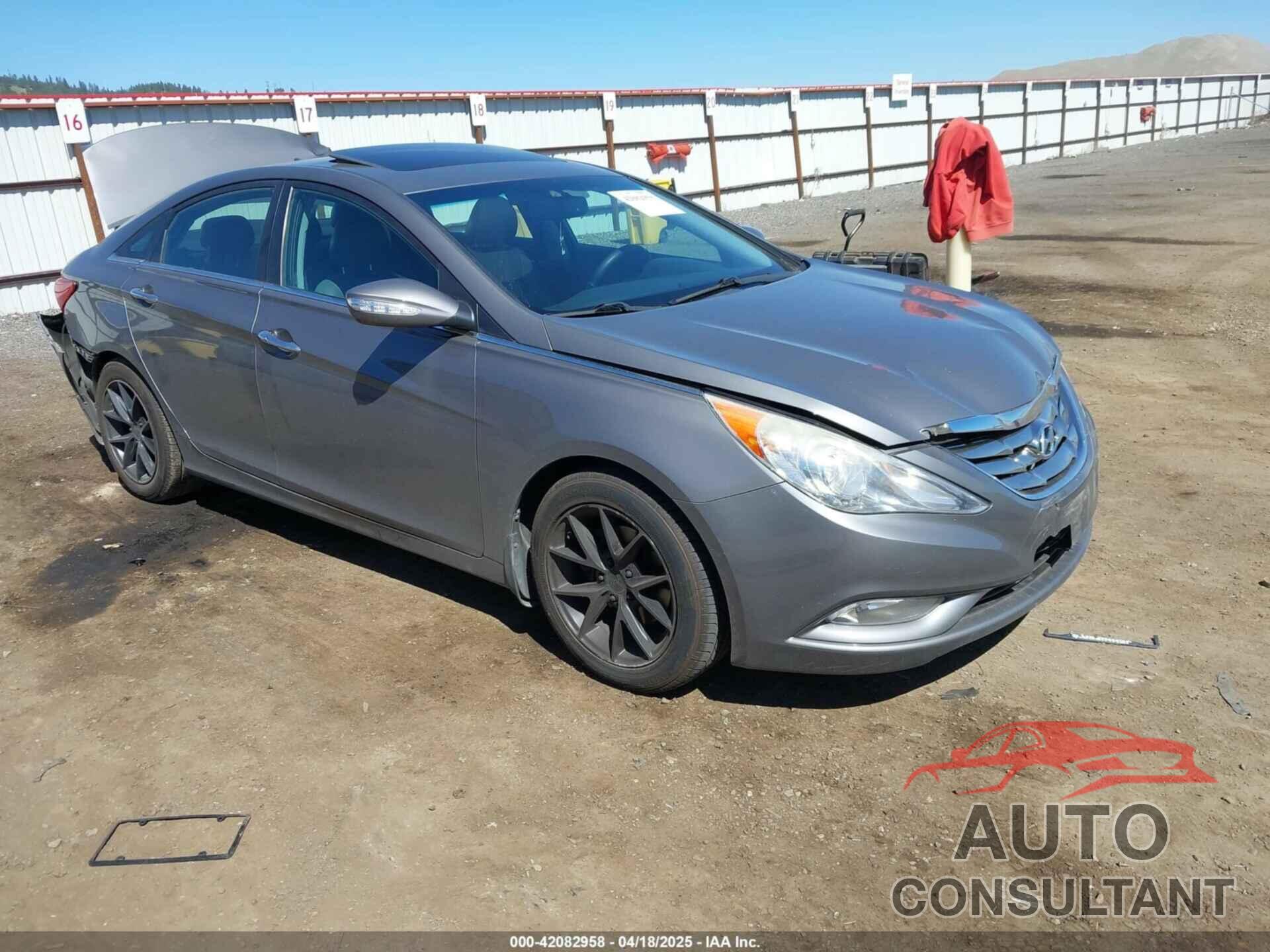 HYUNDAI SONATA 2011 - 5NPEC4AC0BH084727