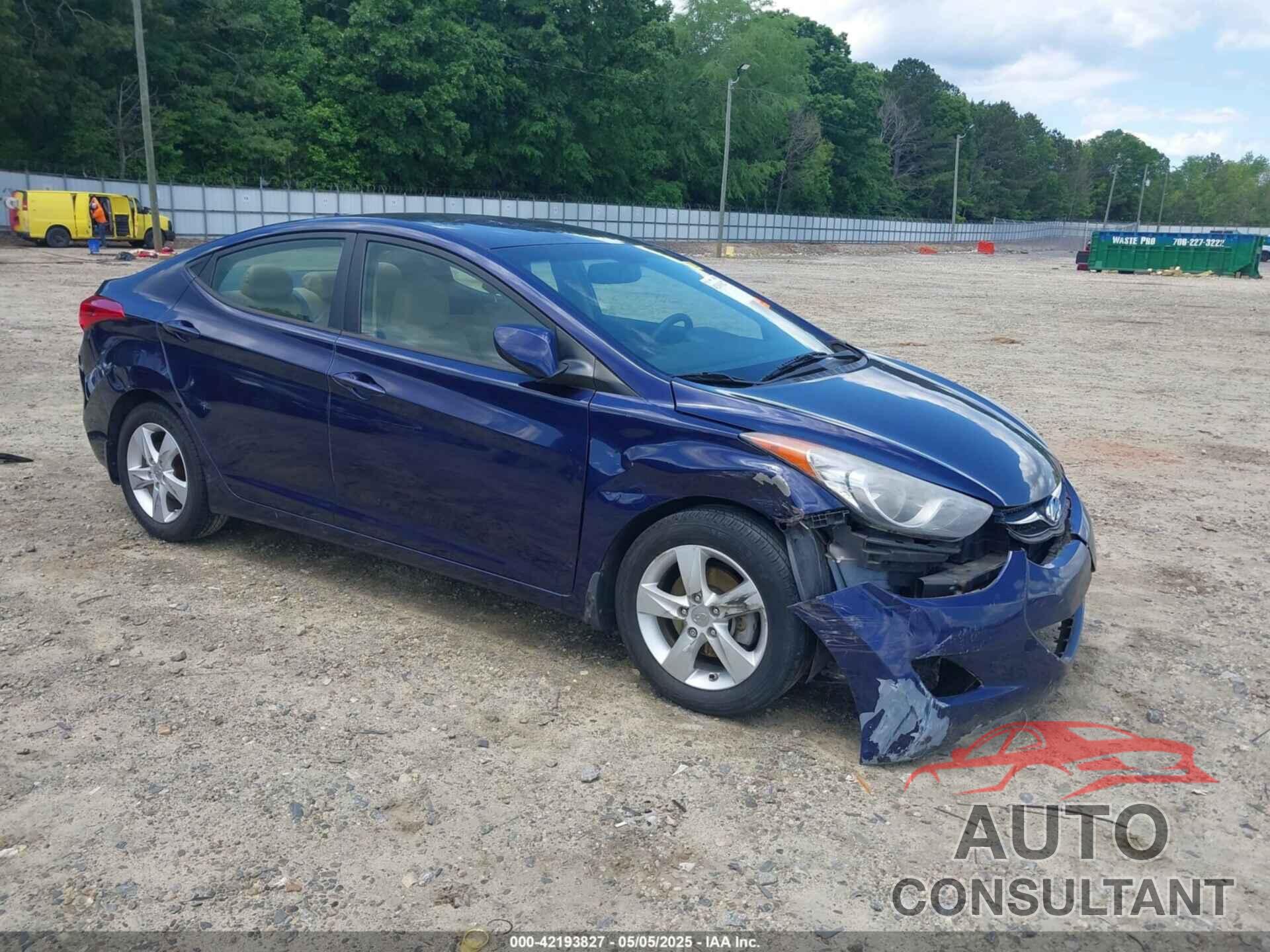 HYUNDAI ELANTRA 2013 - 5NPDH4AE0DH227158