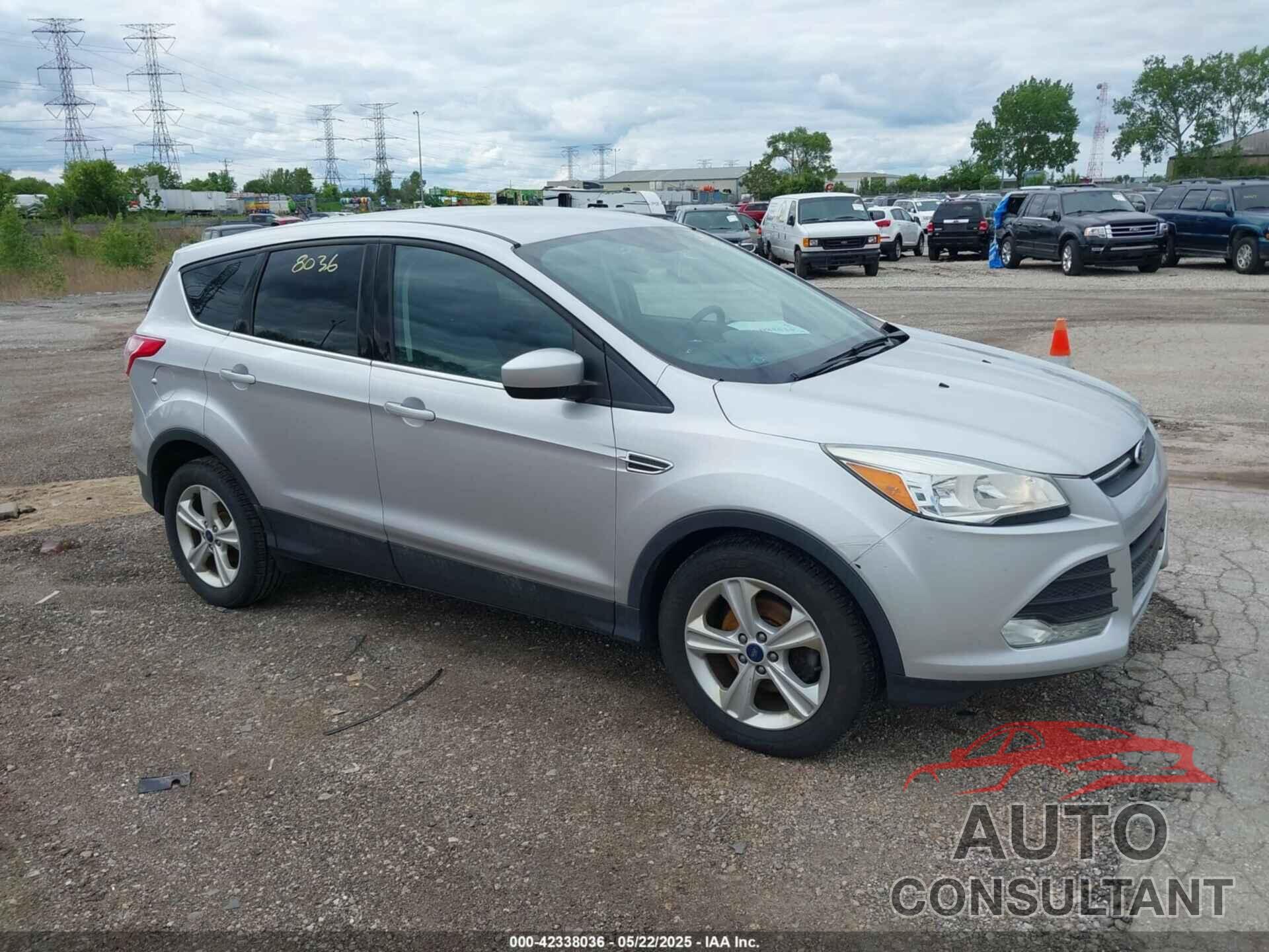 FORD ESCAPE 2015 - 1FMCU0GX5FUC11194