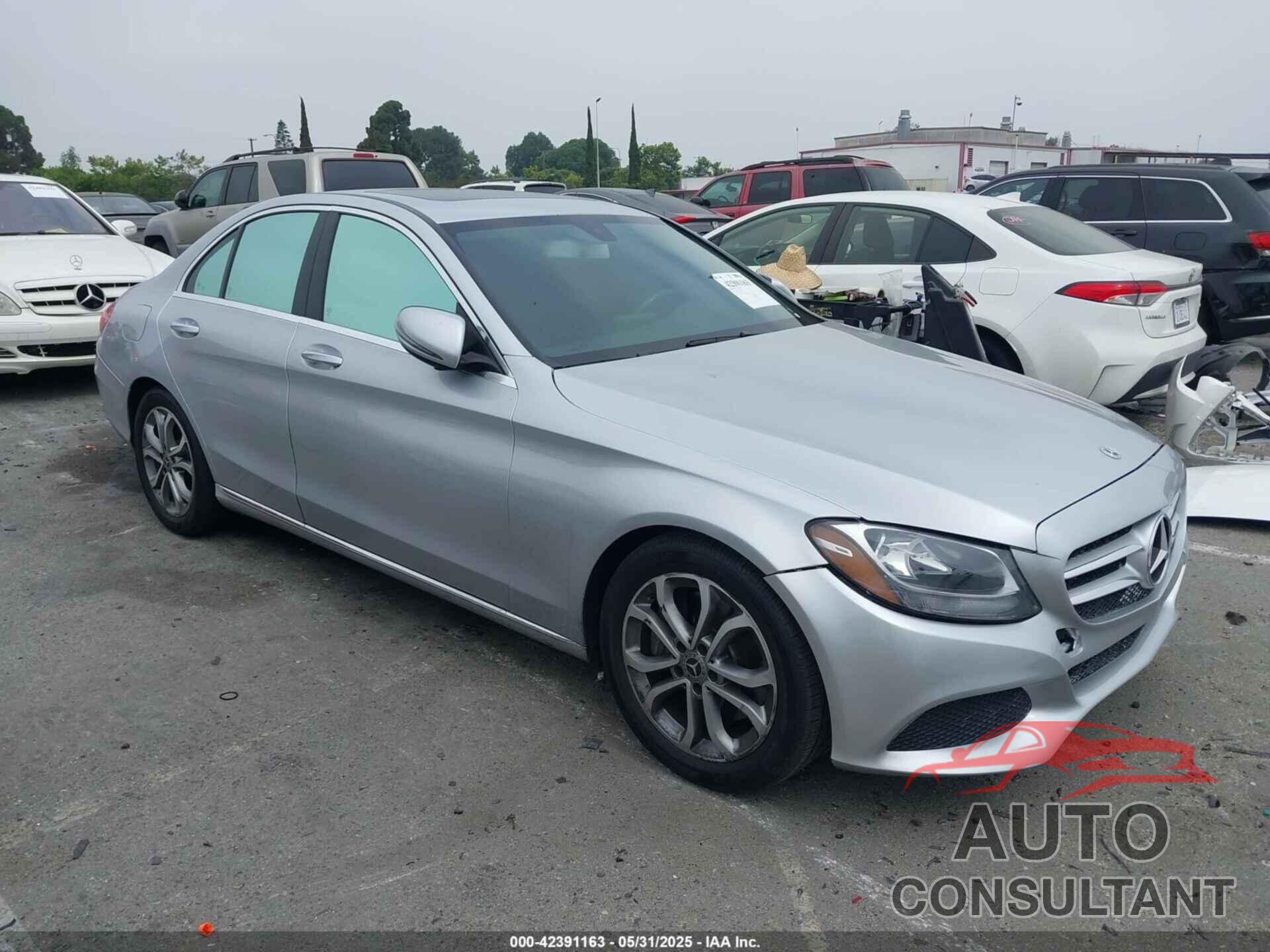 MERCEDES-BENZ C 300 2018 - 55SWF4JB3JU254559
