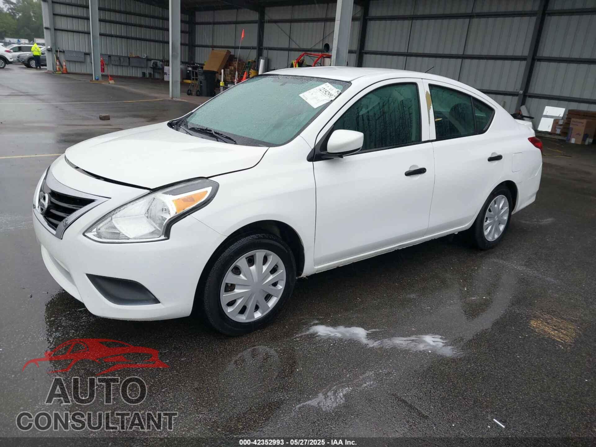 NISSAN VERSA 2017 - 3N1CN7AP9HL856143