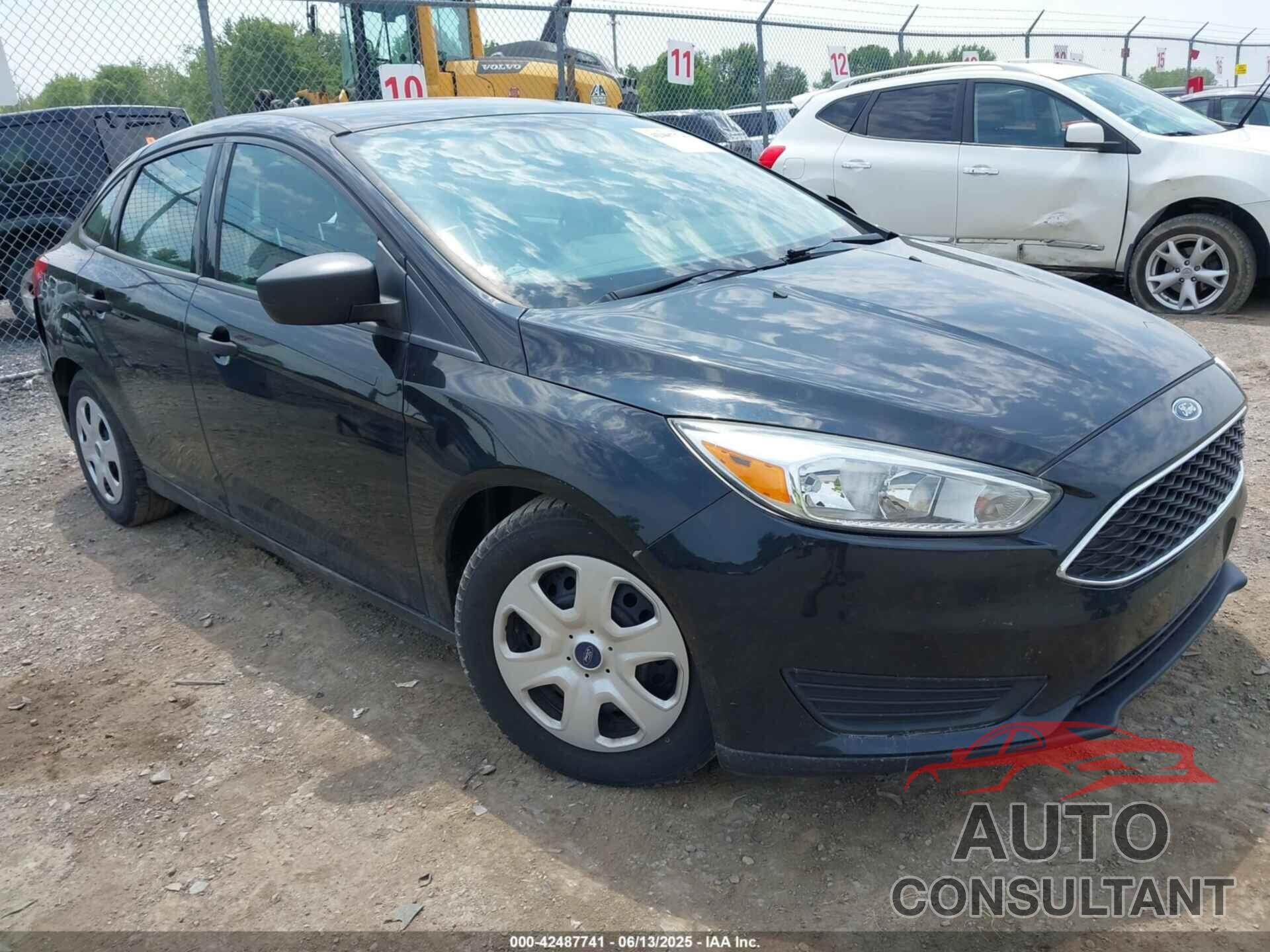 FORD FOCUS 2016 - 1FADP3E23GL228033