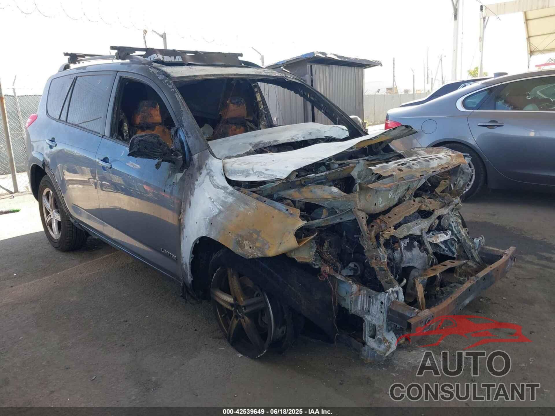 TOYOTA RAV4 2010 - JTMDK4DV0AD012796