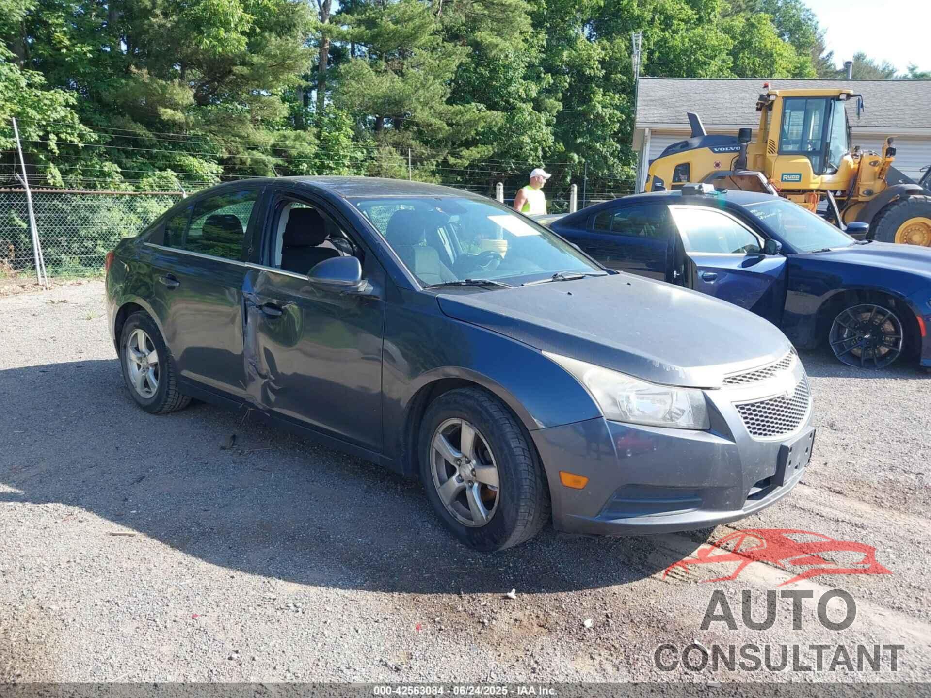 CHEVROLET CRUZE 2013 - 1G1PC5SB3D7207392