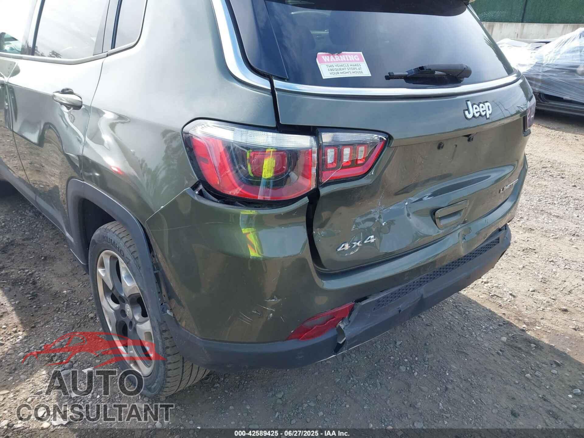 JEEP COMPASS 2018 - 3C4NJDCB5JT280557