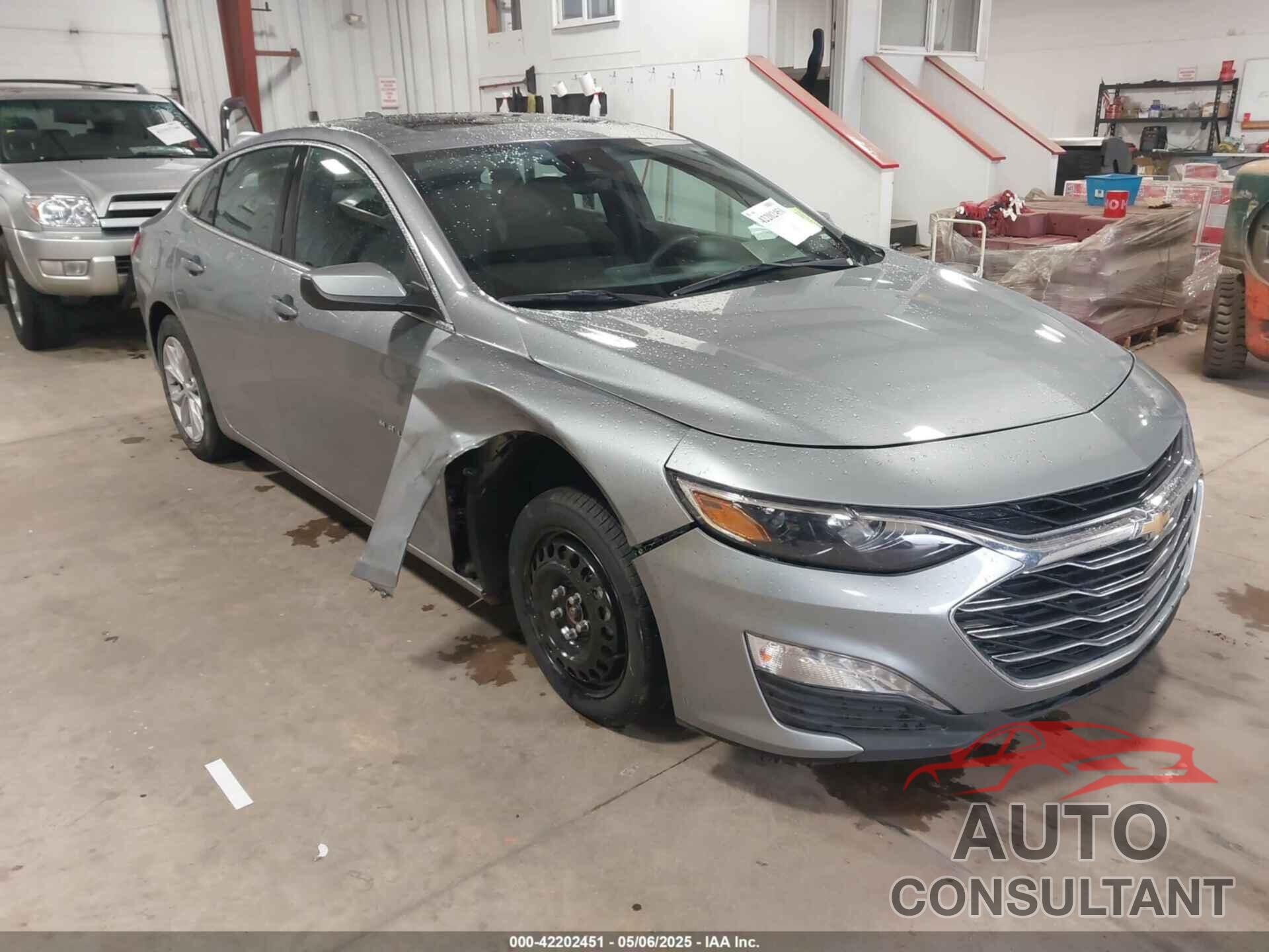 CHEVROLET MALIBU 2023 - 1G1ZD5ST1PF163157