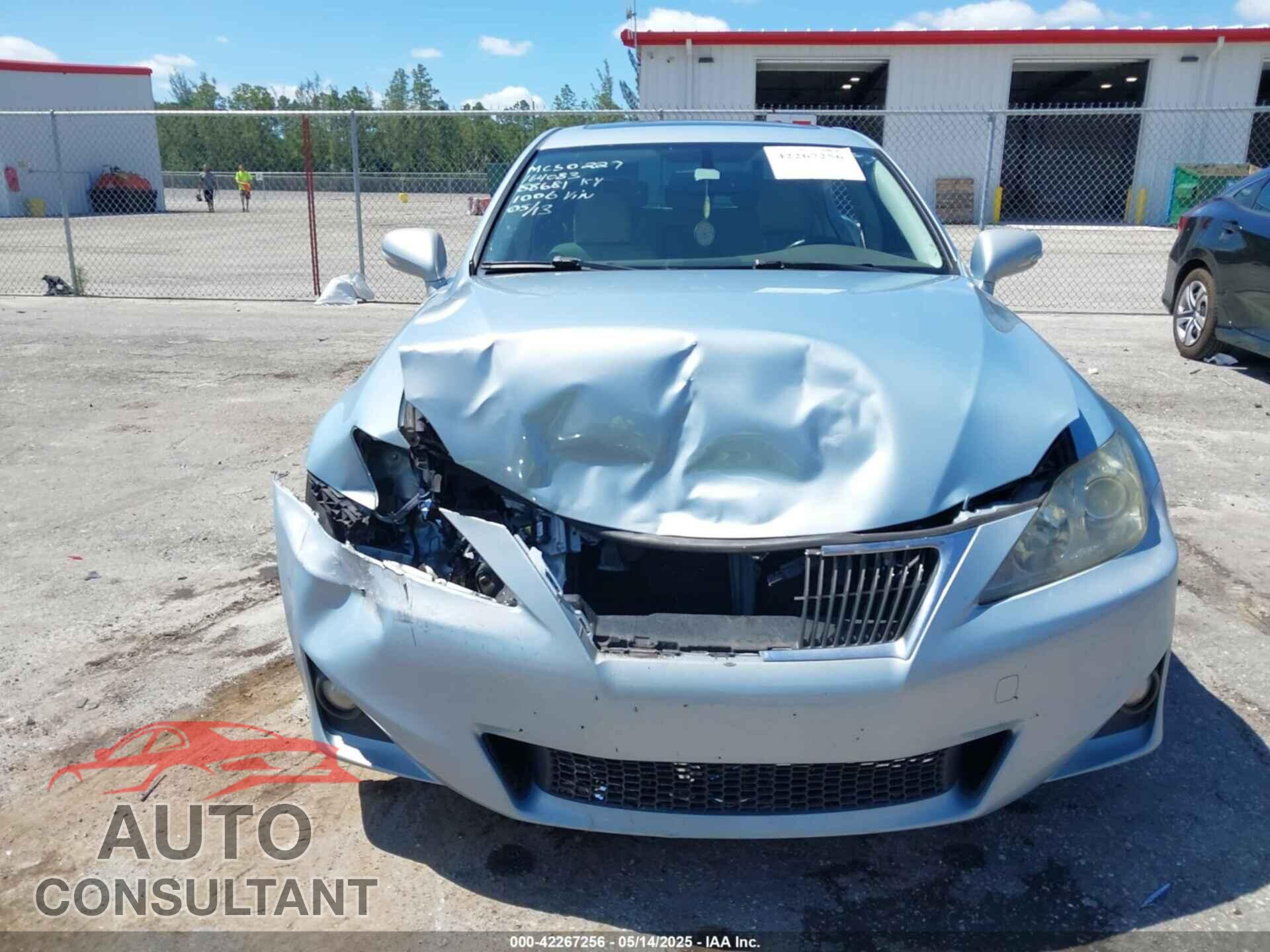 LEXUS IS 250 2011 - JTHBF5C21B2101006