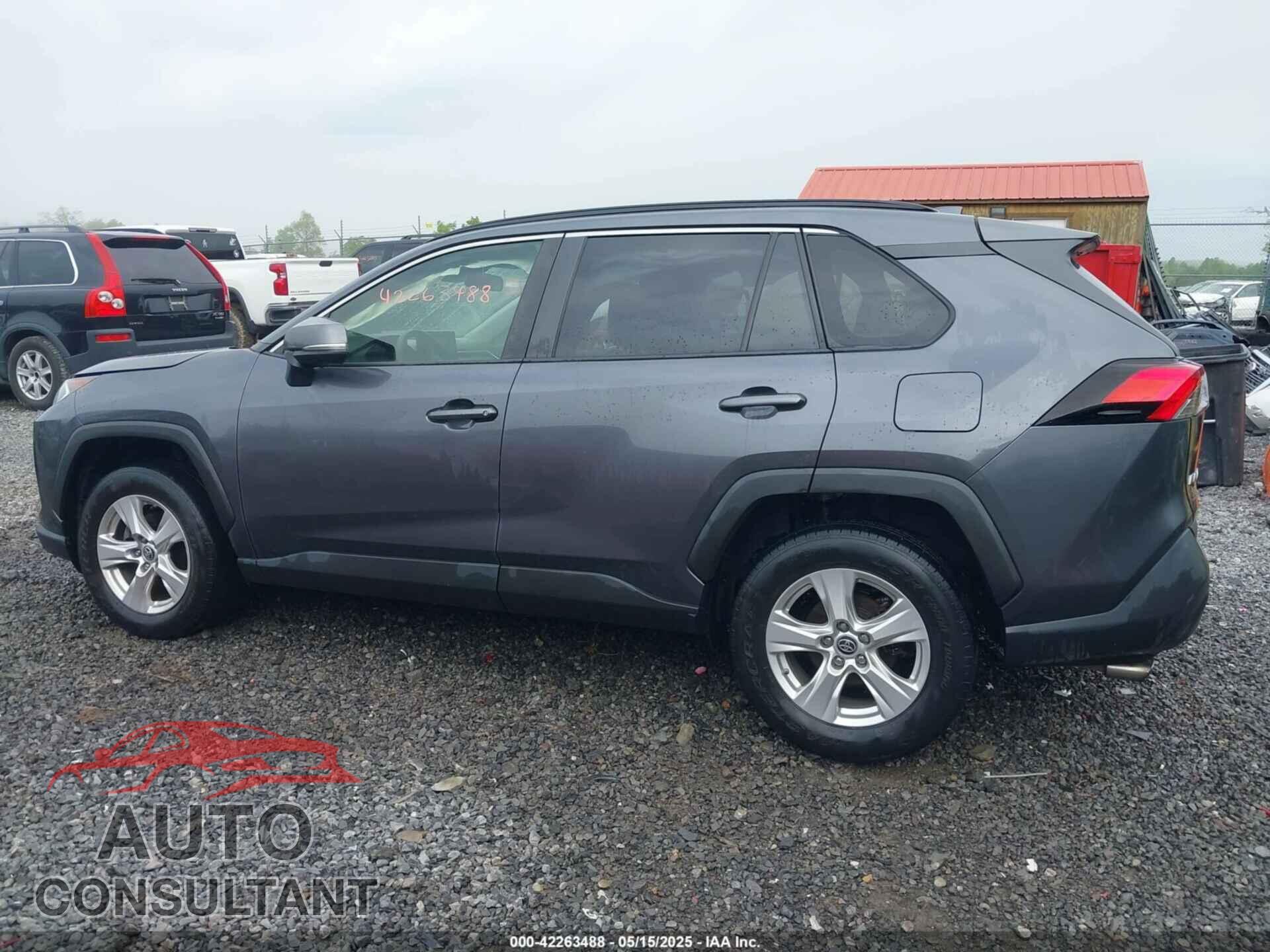 TOYOTA RAV4 2019 - JTMP1RFV9KD041936