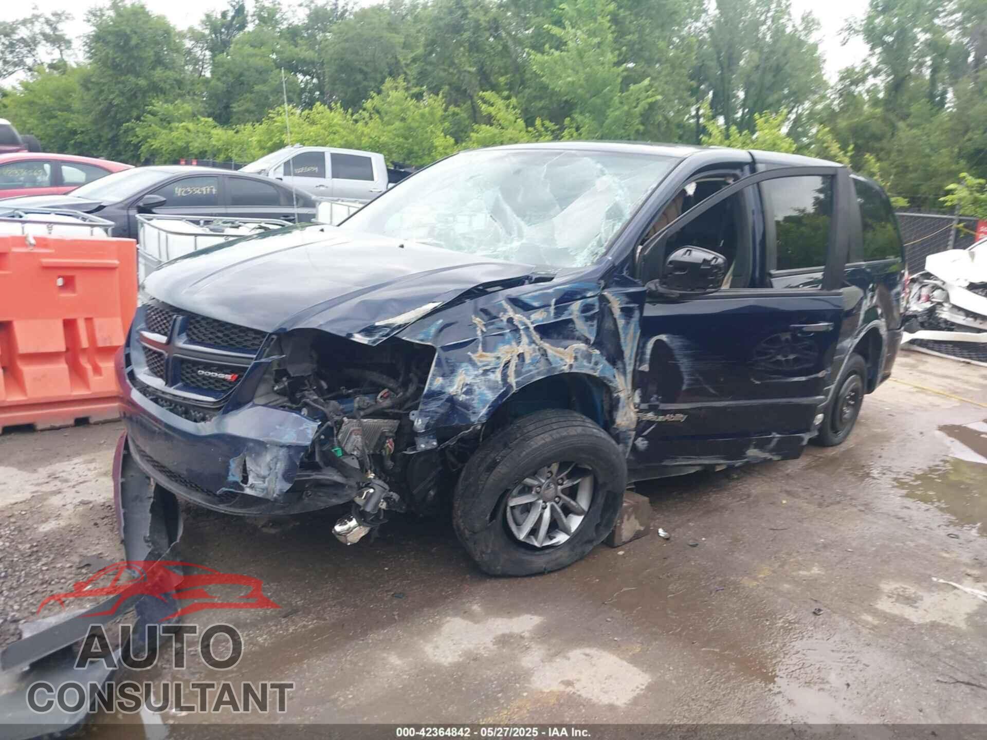 DODGE GRAND CARAVAN 2014 - 2C4RDGEG2ER227214
