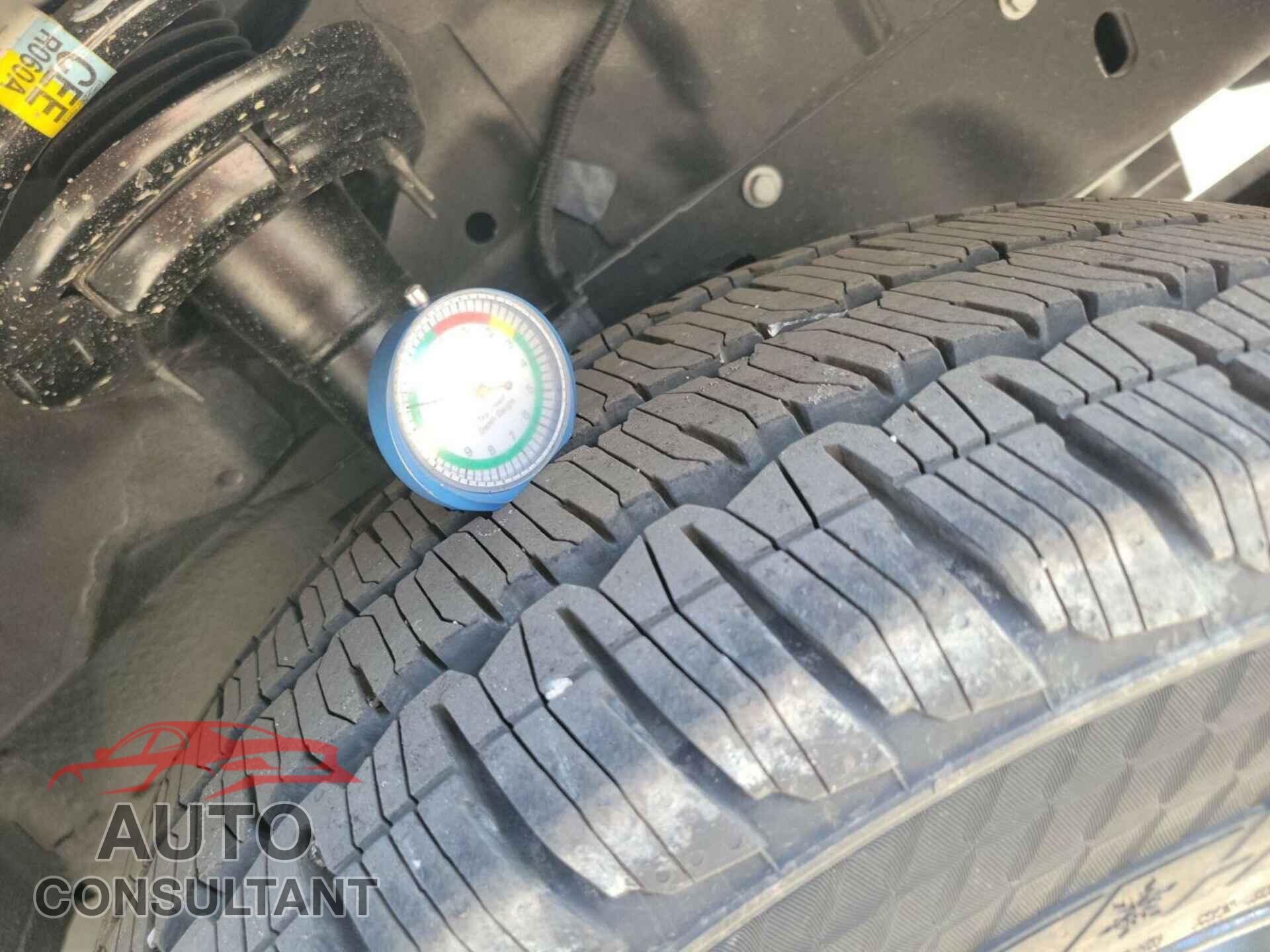 FORD TRANSIT 2025 - 1FTBW1YM2SKA13019