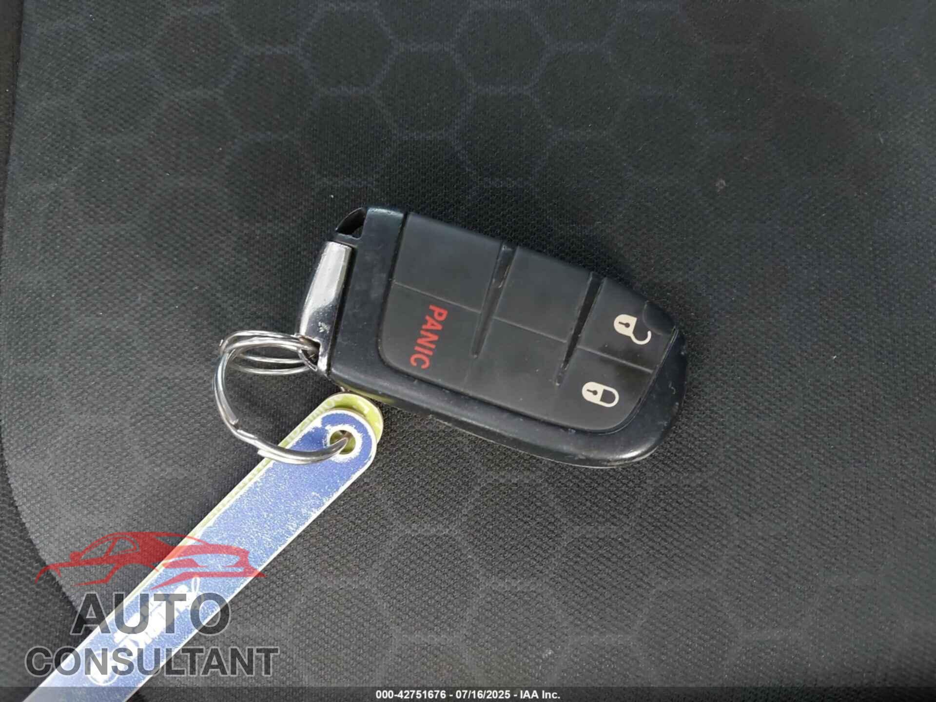 JEEP COMPASS 2021 - 3C4NJDAB3MT558508