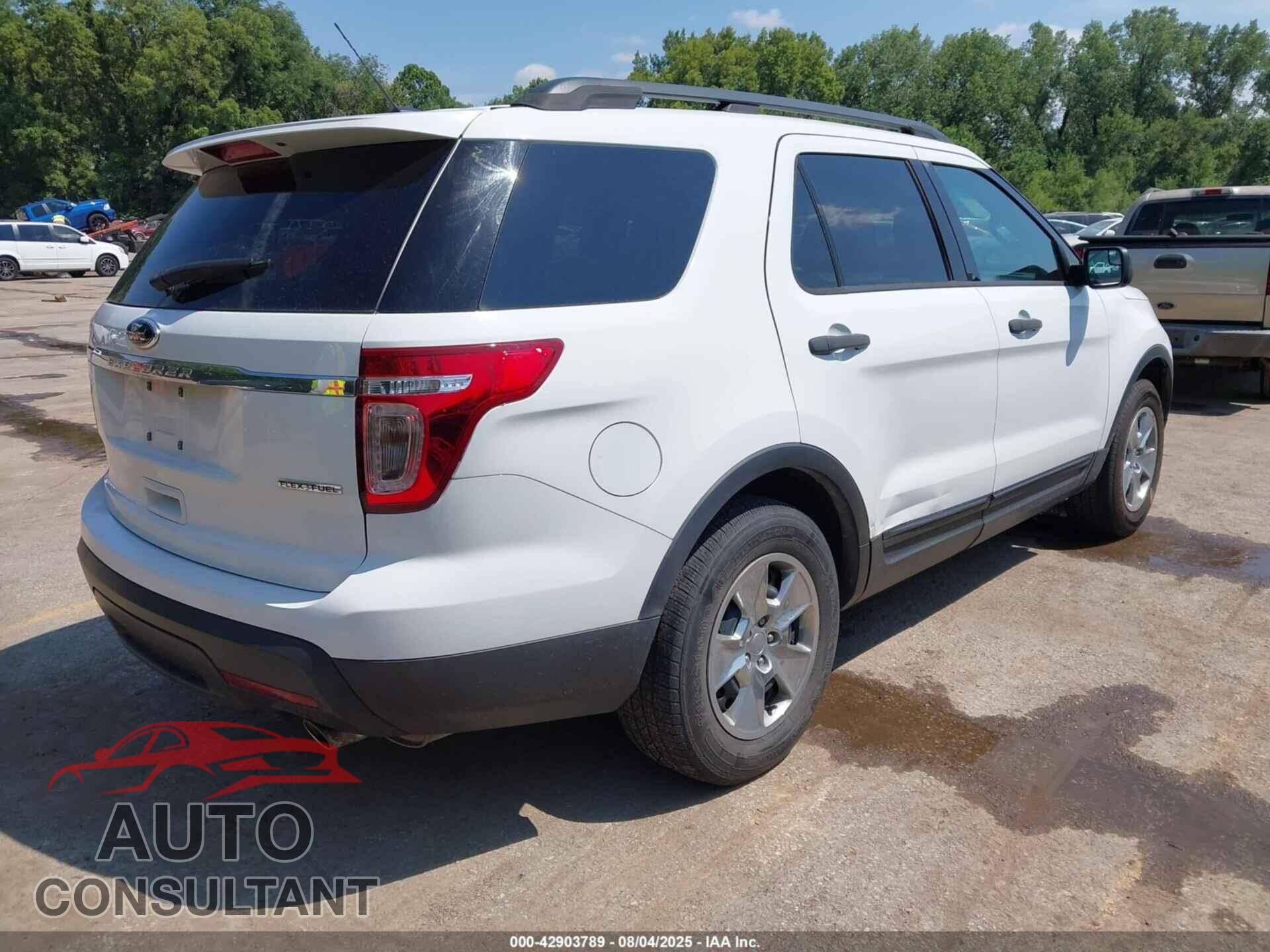 FORD EXPLORER 2013 - 1FM5K7B89DGC77525