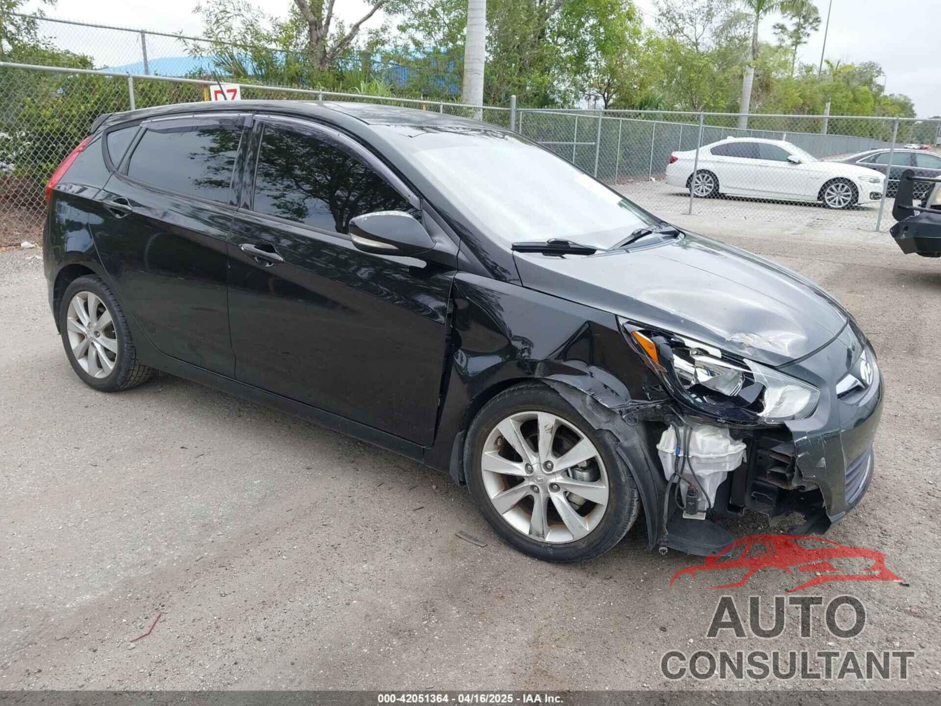 HYUNDAI ACCENT 2013 - KMHCU5AE8DU109616