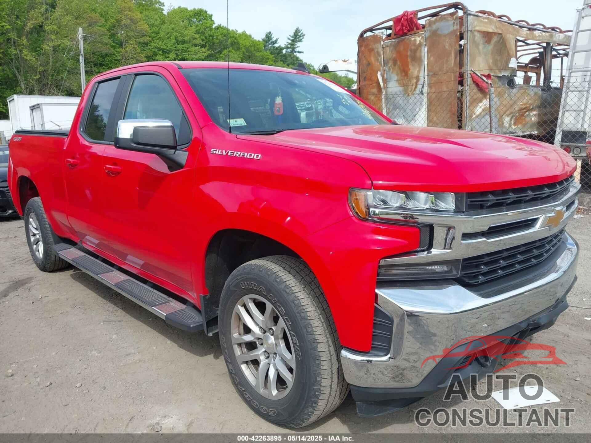 CHEVROLET SILVERADO 1500 2019 - 1GCRYDEK8KZ285305