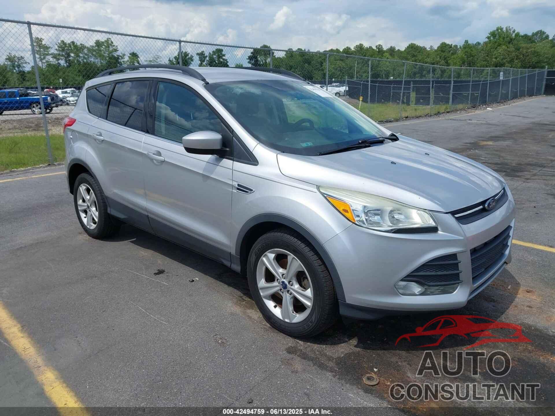 FORD ESCAPE 2016 - 1FMCU0GX1GUC73693