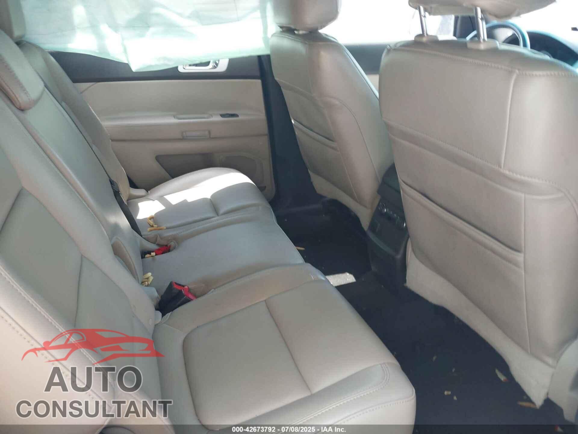 FORD EXPLORER 2011 - 1FMHK8D84BGA63376
