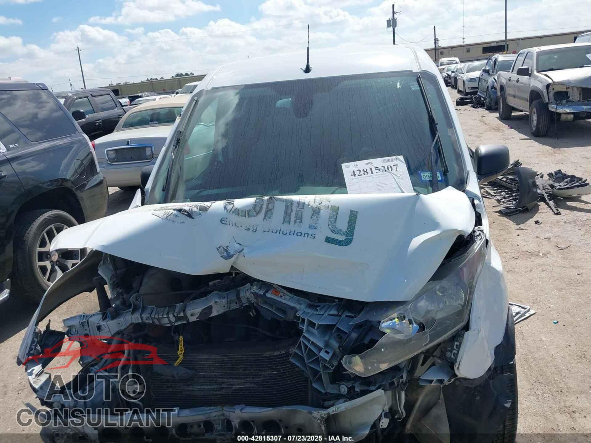 FORD TRANSIT CONNECT 2017 - NM0LS7E79H1338294