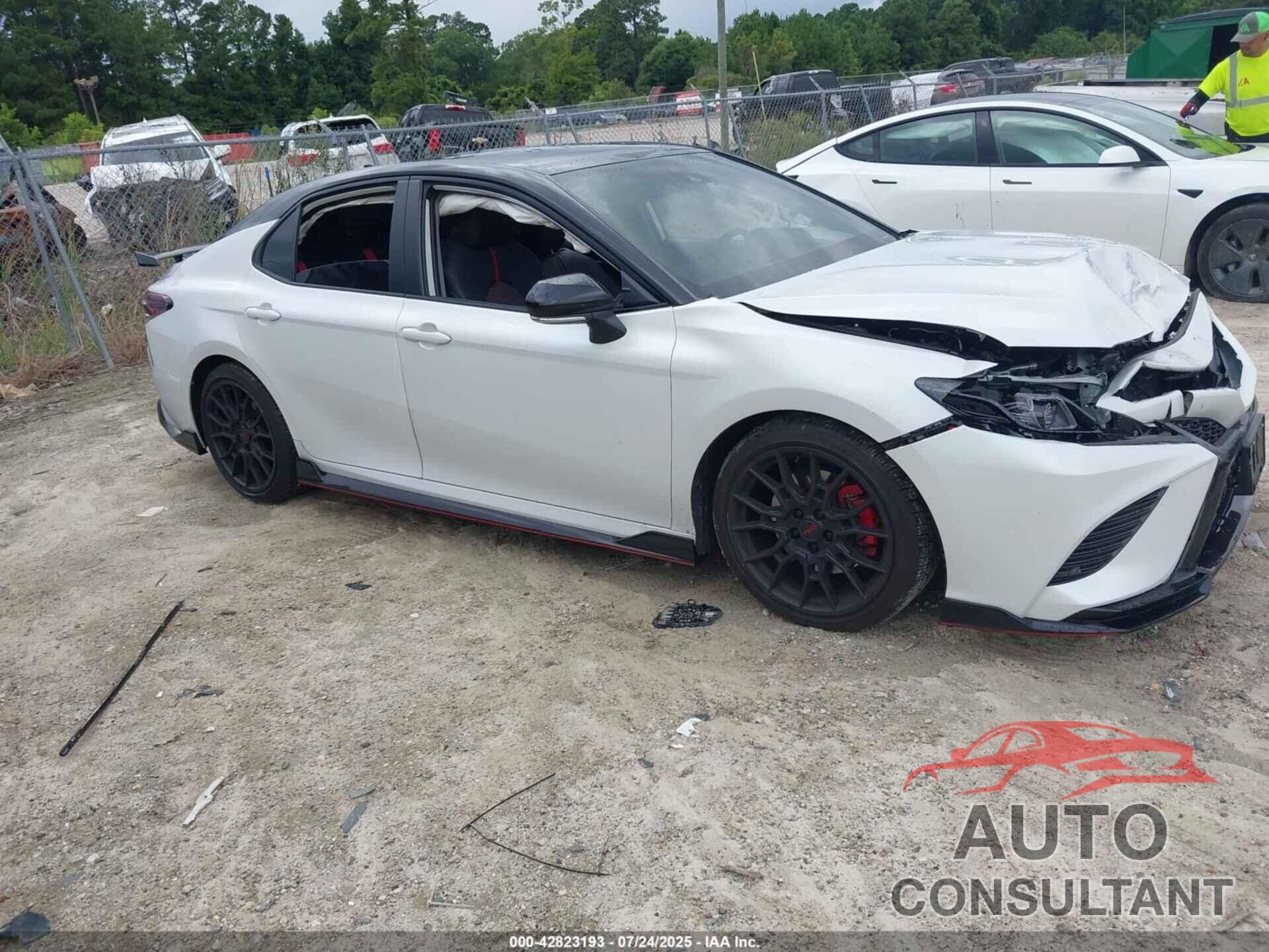 TOYOTA CAMRY 2024 - 4T1KZ1AK3RU097992