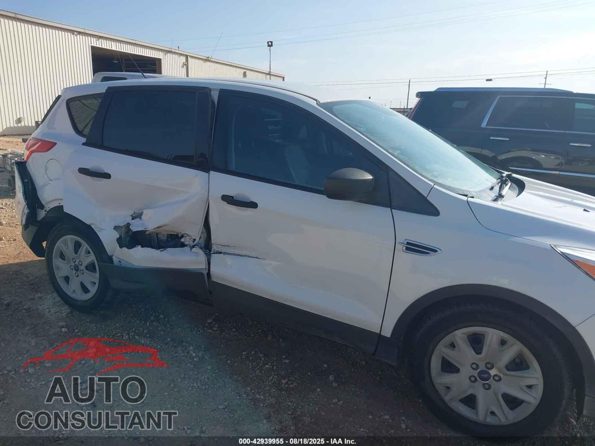 FORD ESCAPE 2014 - 1FMCU0F77EUC77035