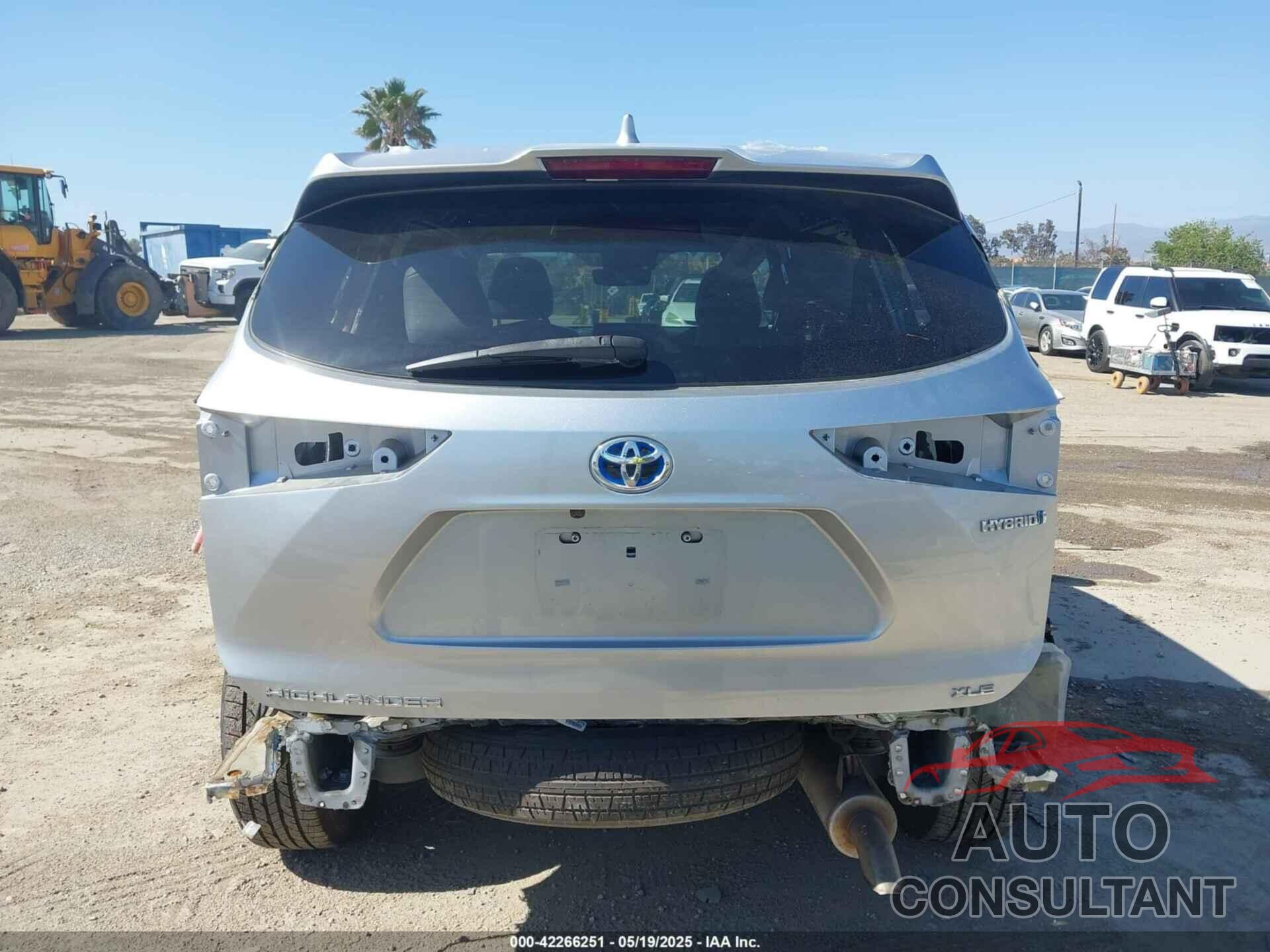 TOYOTA HIGHLANDER 2021 - 5TDHBRCH0MS517918
