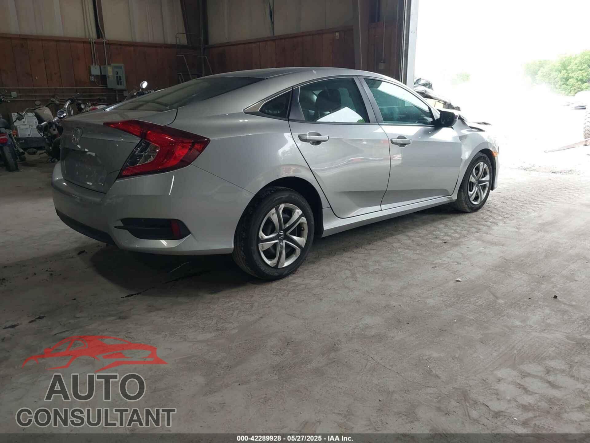 HONDA CIVIC 2017 - 19XFC2F58HE201034