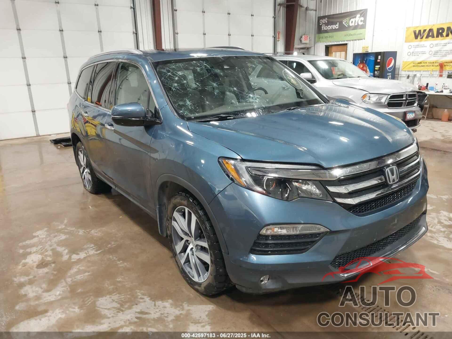 HONDA PILOT 2017 - 5FNYF6H09HB092148