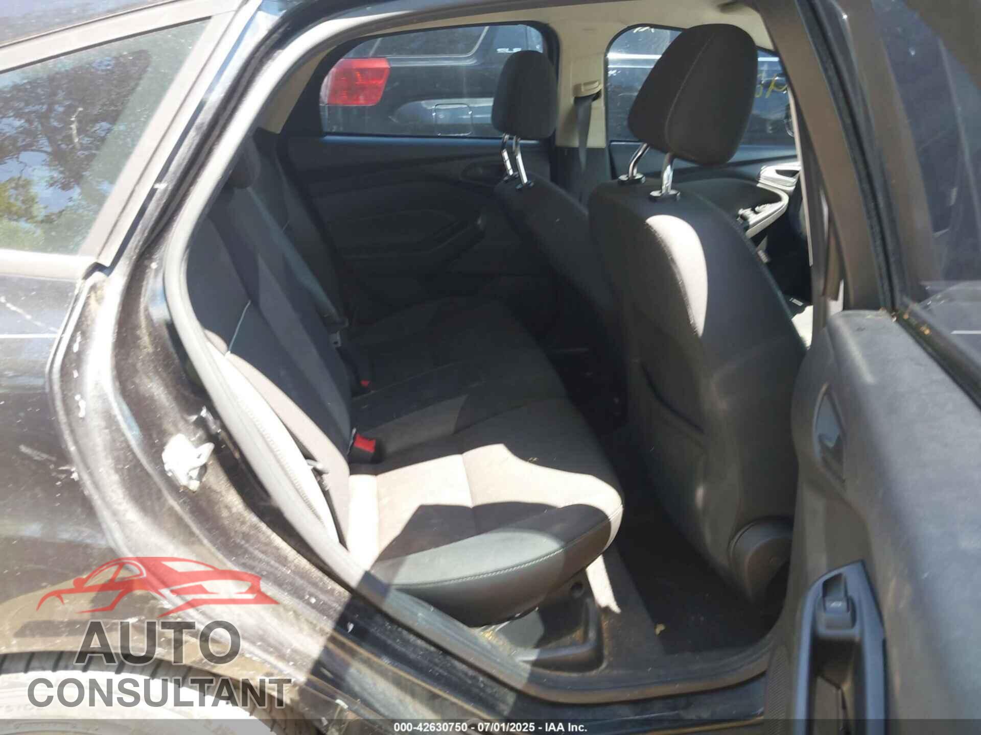 FORD FOCUS 2012 - 1FAHP3K23CL141765