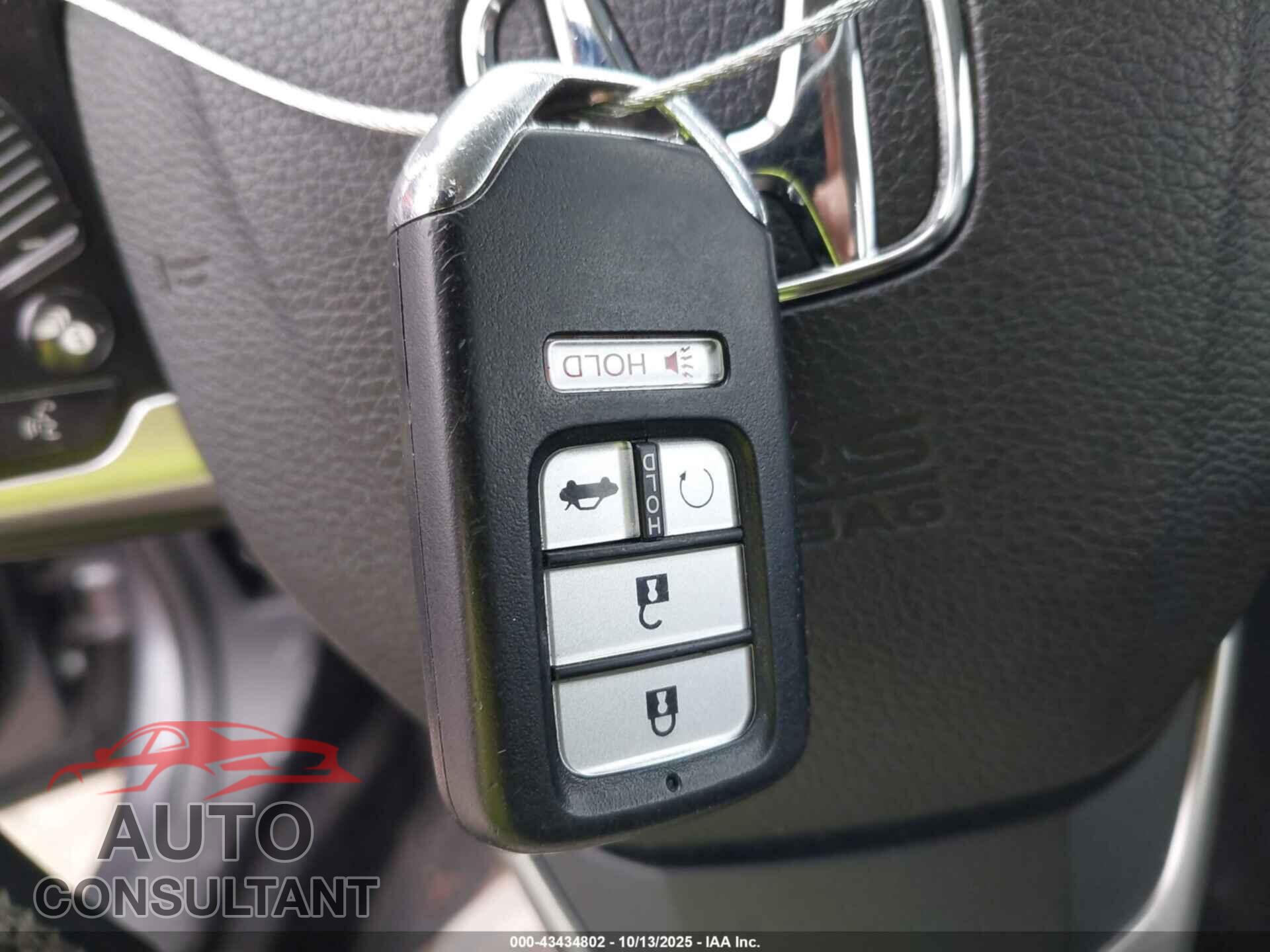 HONDA CIVIC 2017 - 19XFC1F78HE015926