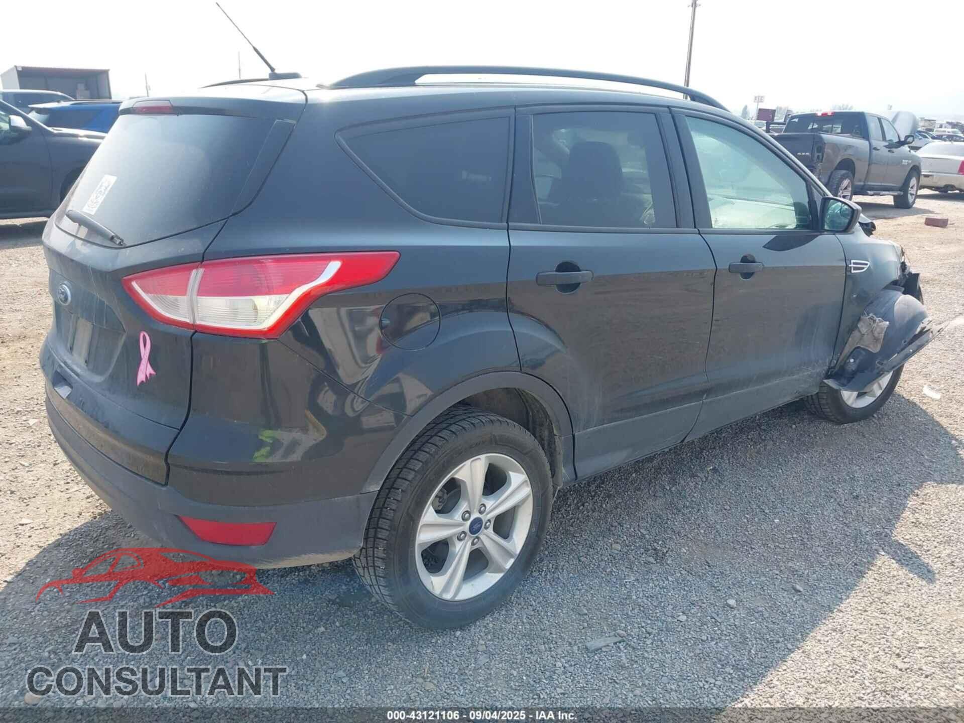 FORD ESCAPE 2015 - 1FMCU0F71FUC51144