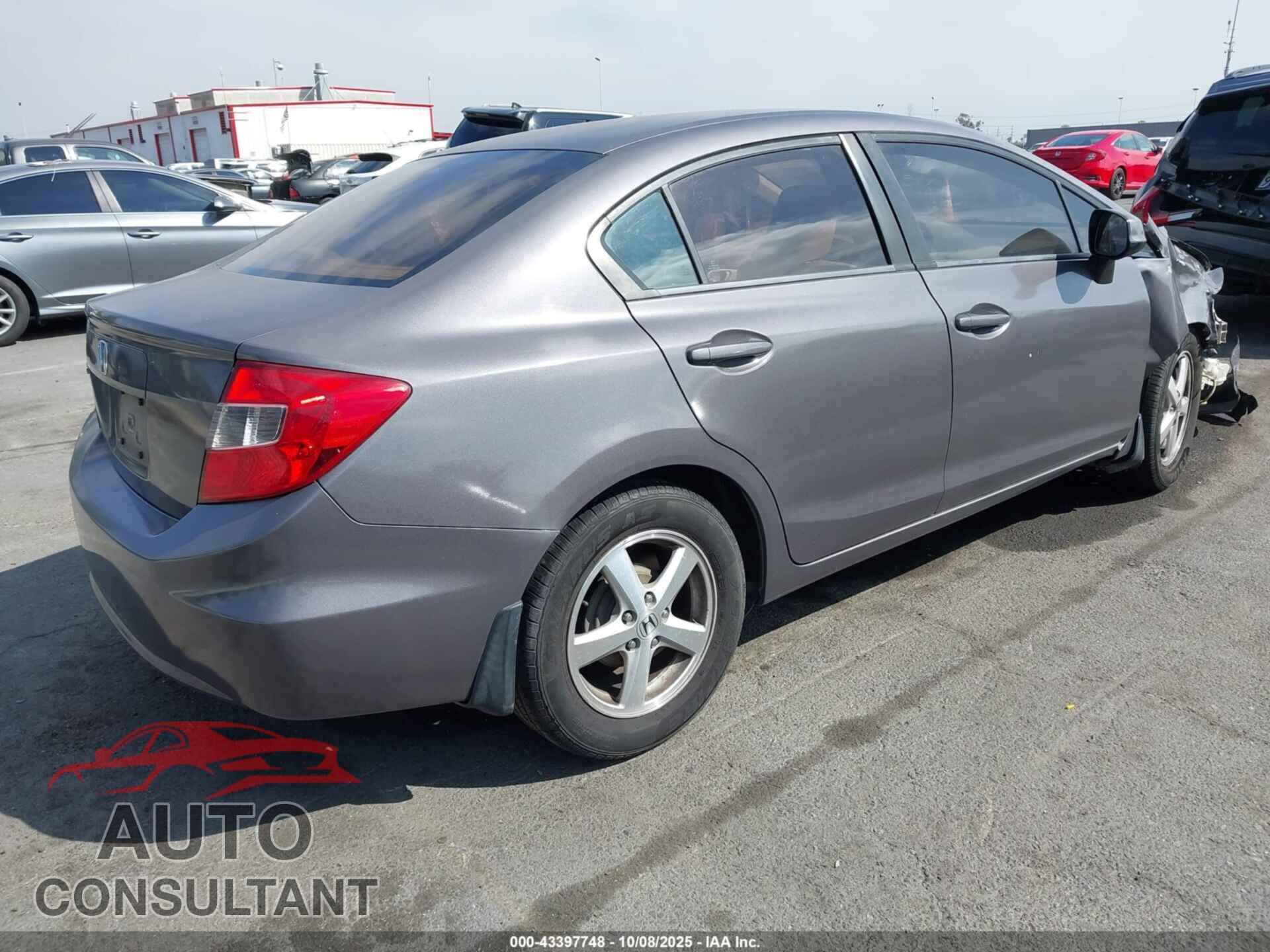 HONDA CIVIC 2012 - 2HGFB2F53CH579151