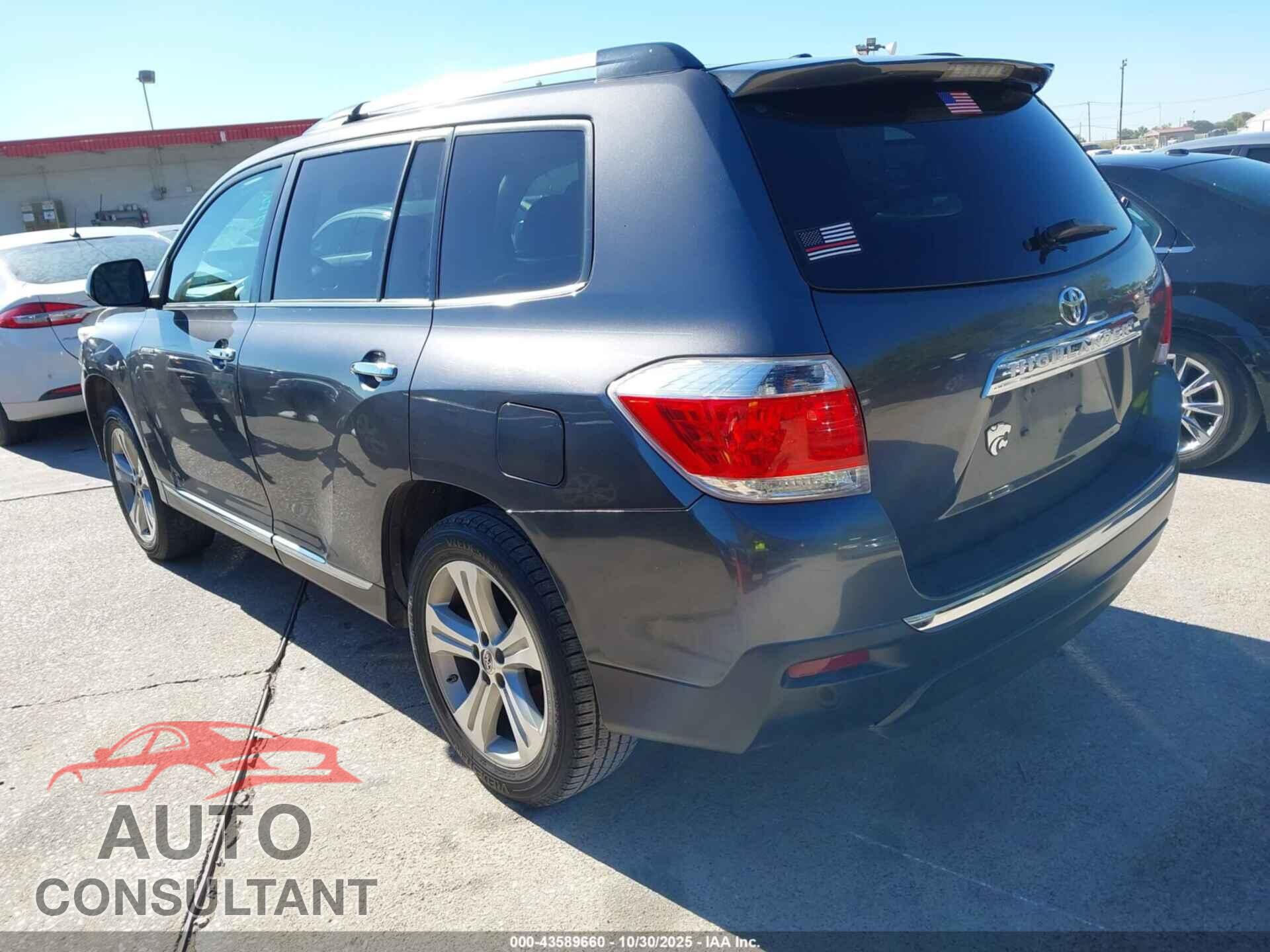 TOYOTA HIGHLANDER 2013 - 5TDYK3EHXDS111476