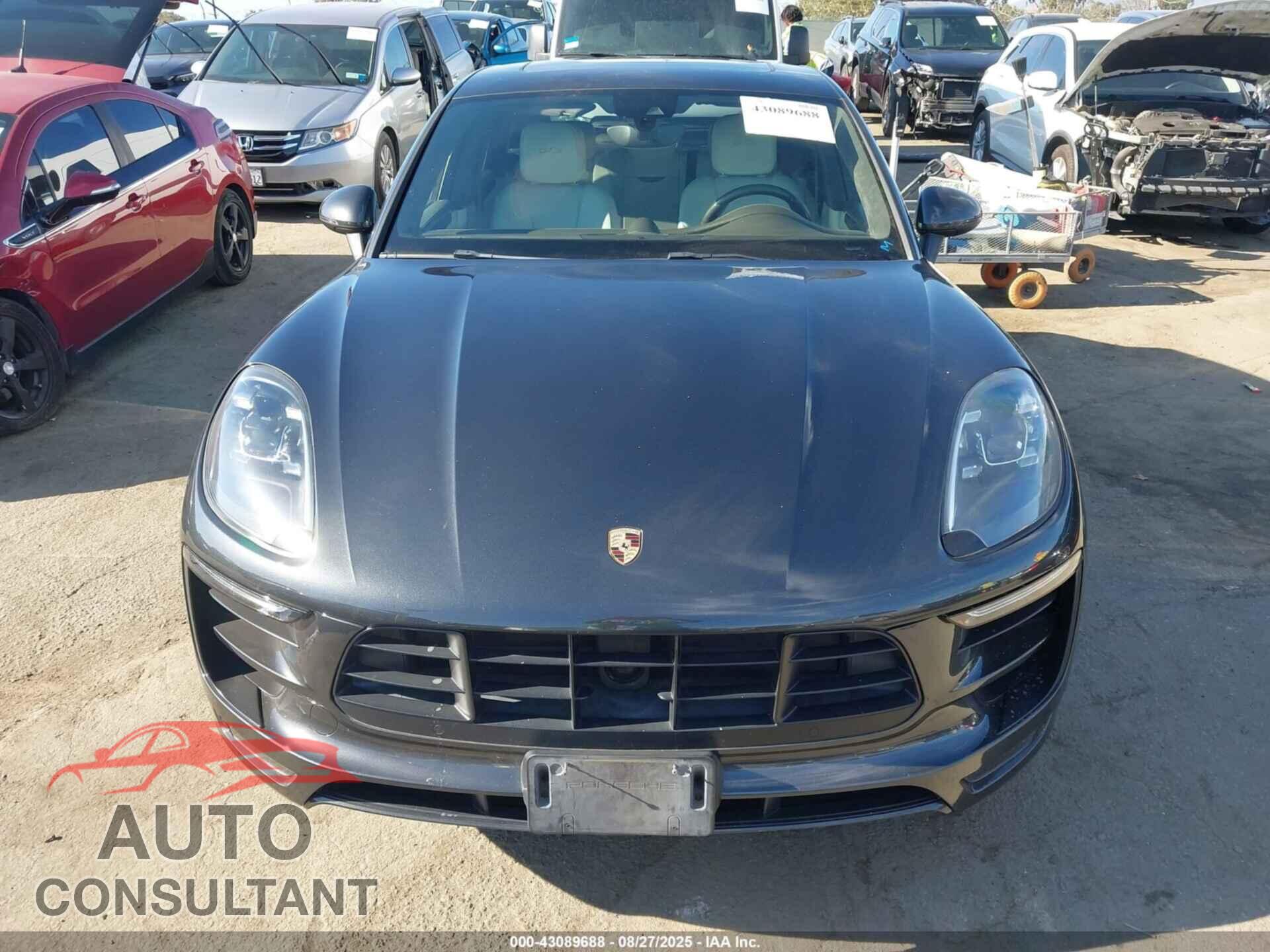 PORSCHE MACAN 2017 - WP1AG2A52HLB52036