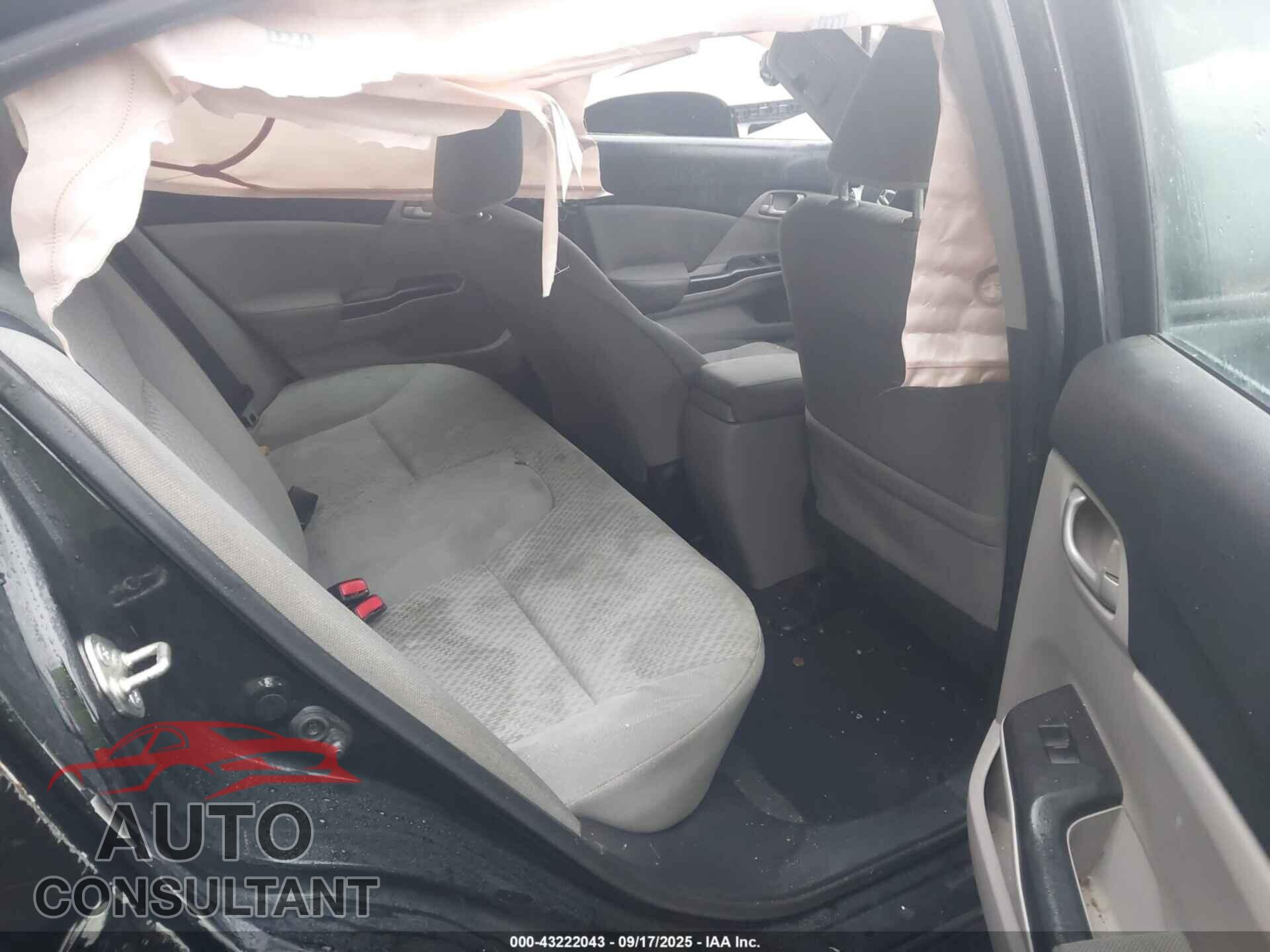 HONDA CIVIC 2014 - 19XFB2F50EE237606
