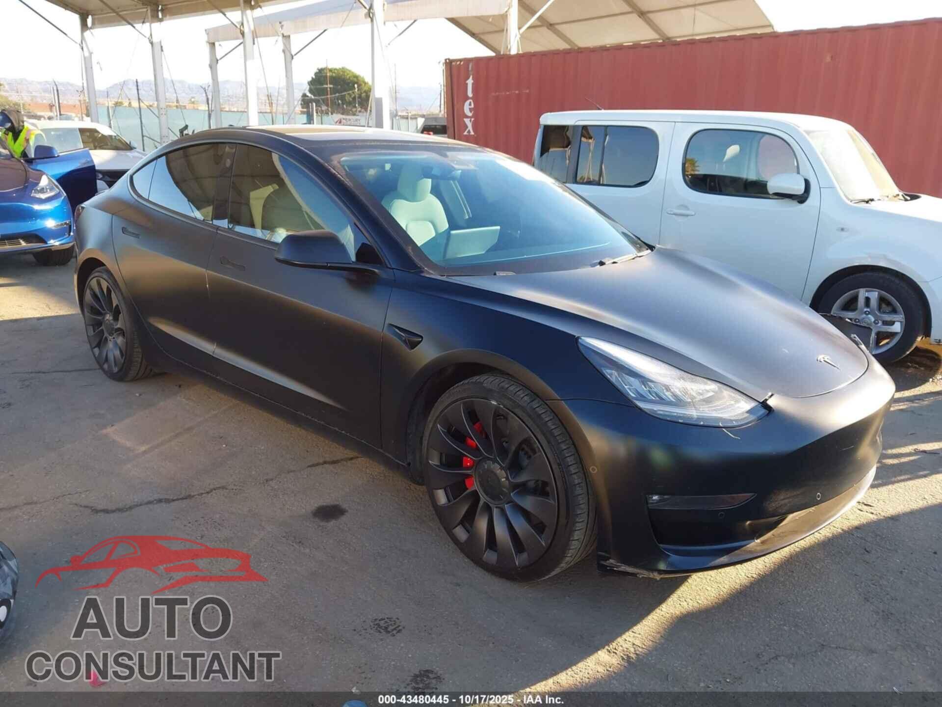 TESLA MODEL 3 2021 - 5YJ3E1EC7MF856345