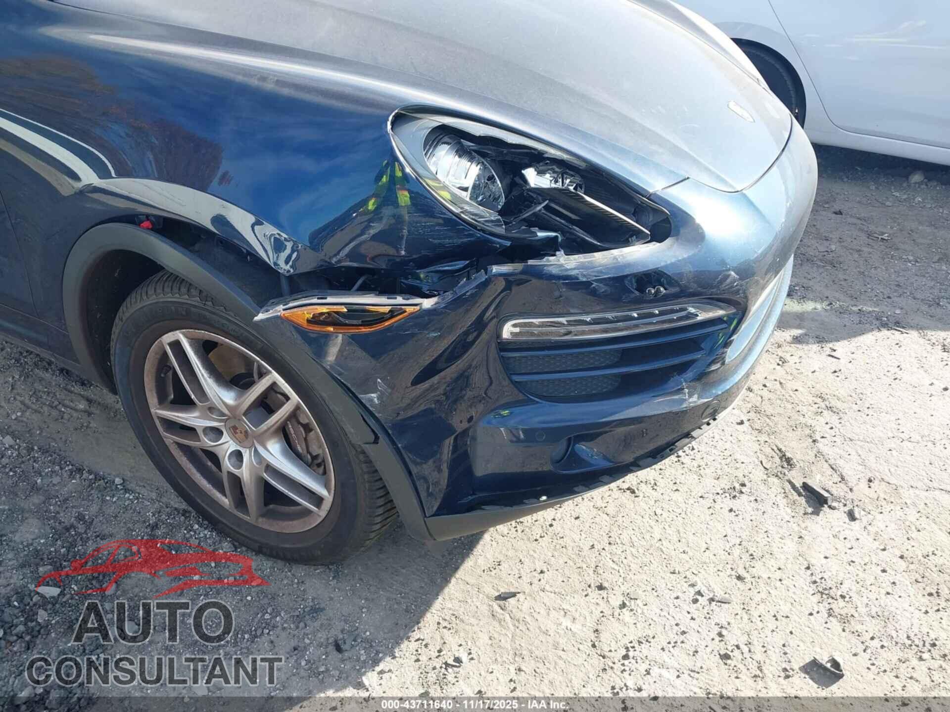 PORSCHE CAYENNE 2012 - WP1AA2A25CLA05080